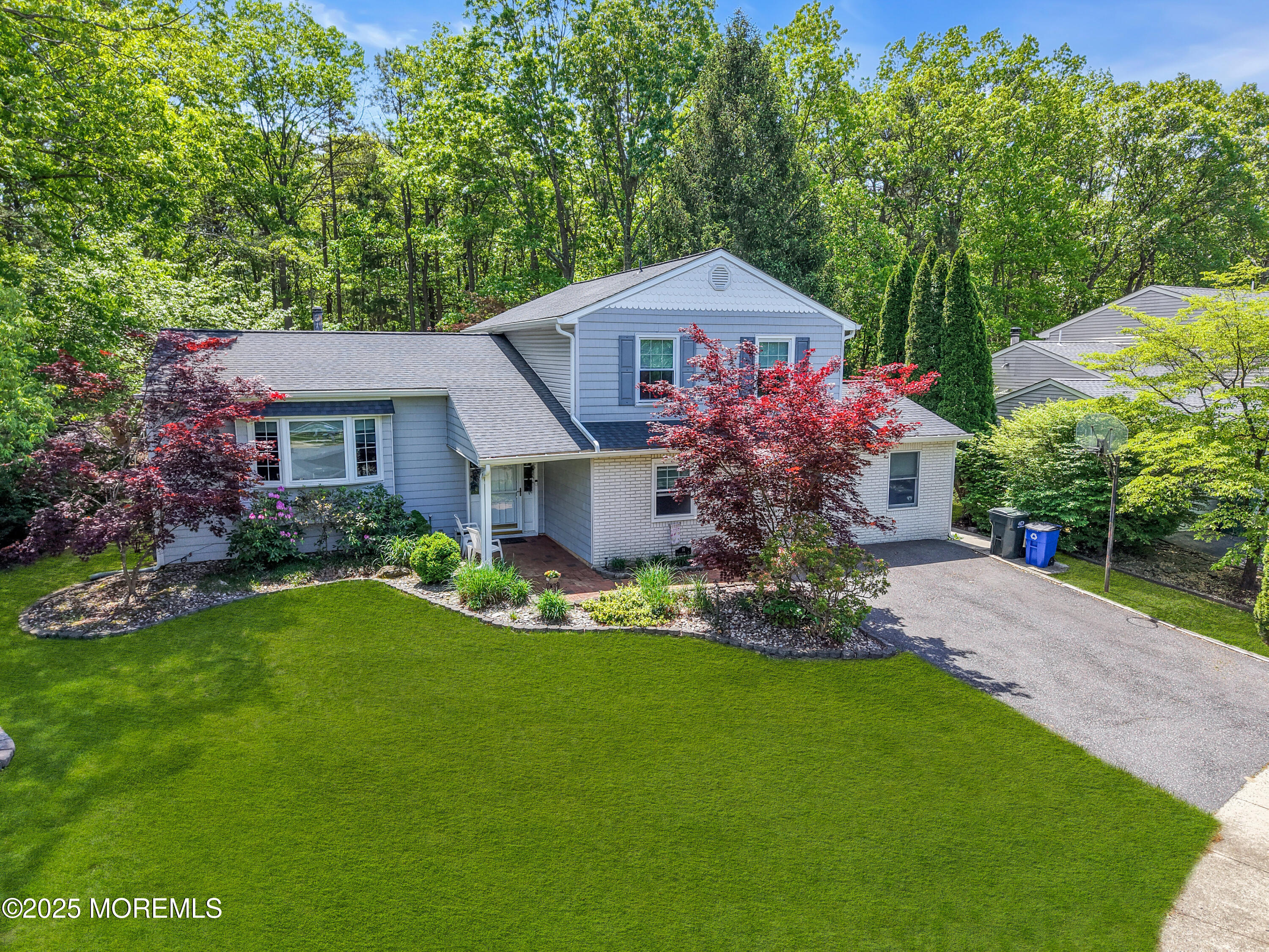 14 Feathertree Court, Howell, New Jersey image 6