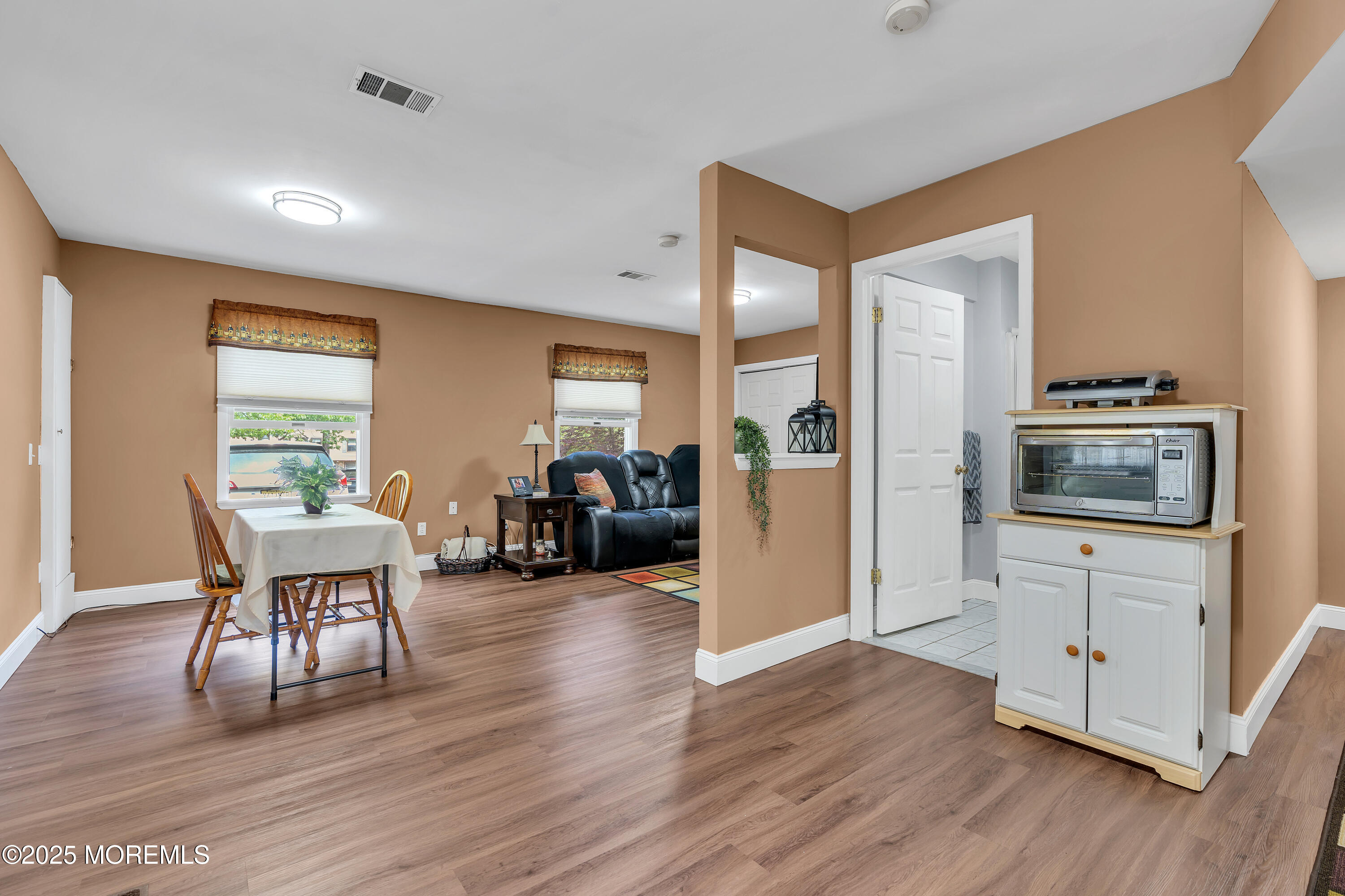 14 Feathertree Court, Howell, New Jersey image 43