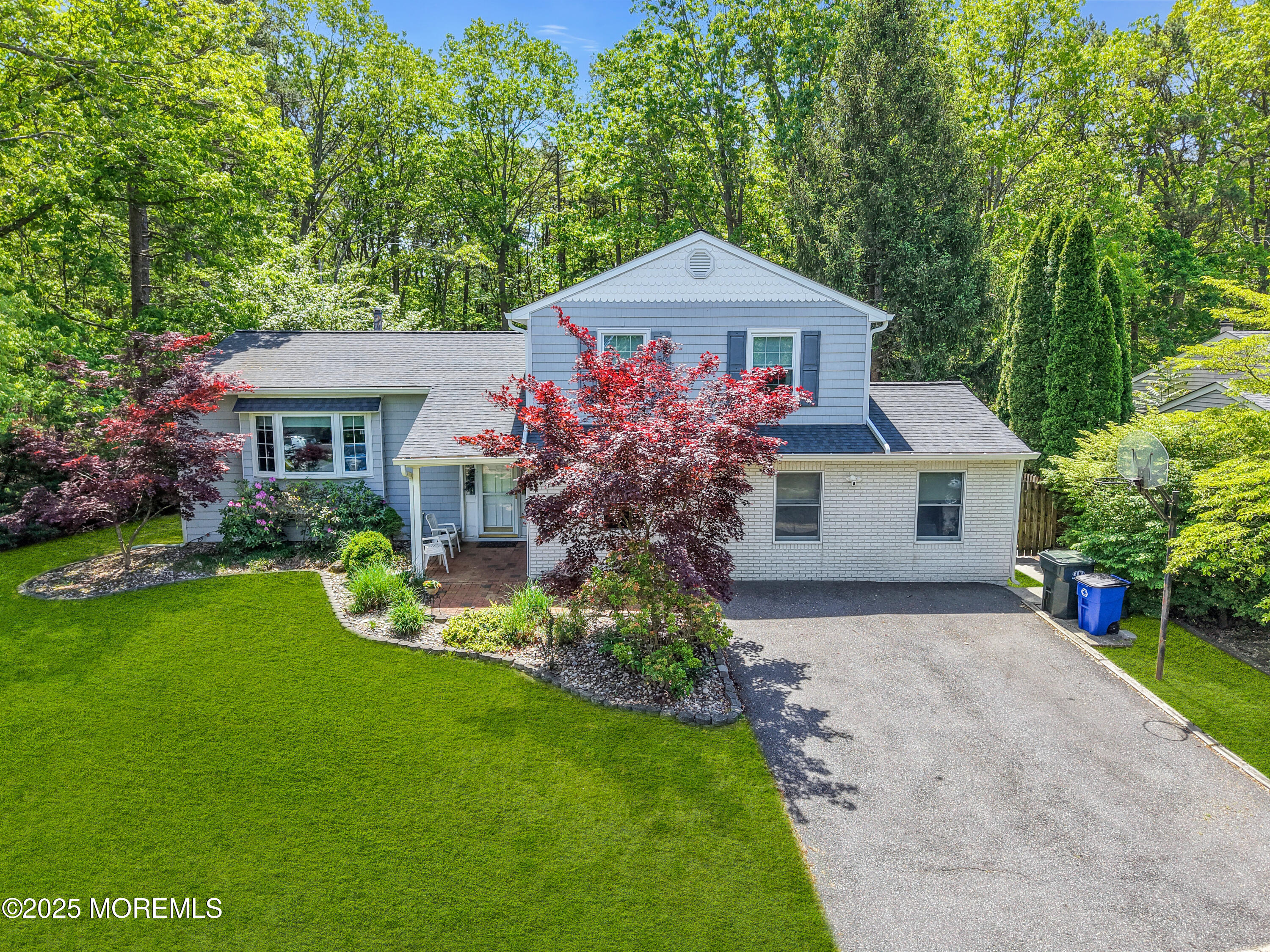 14 Feathertree Court, Howell, New Jersey image 2