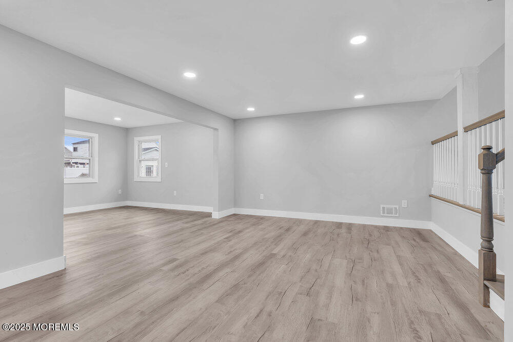 703 Stone Road, Union Beach, New Jersey image 19