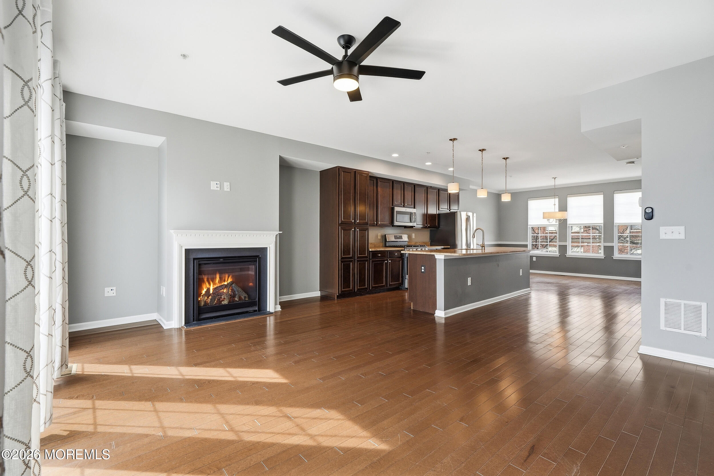 Asbury Park, New Jersey, 07712, United States, 3 Bedrooms Bedrooms, ,4 BathroomsBathrooms,Residential,Active,2033413