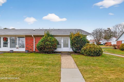 1207D Shetland Drive Lakewood NJ 08701