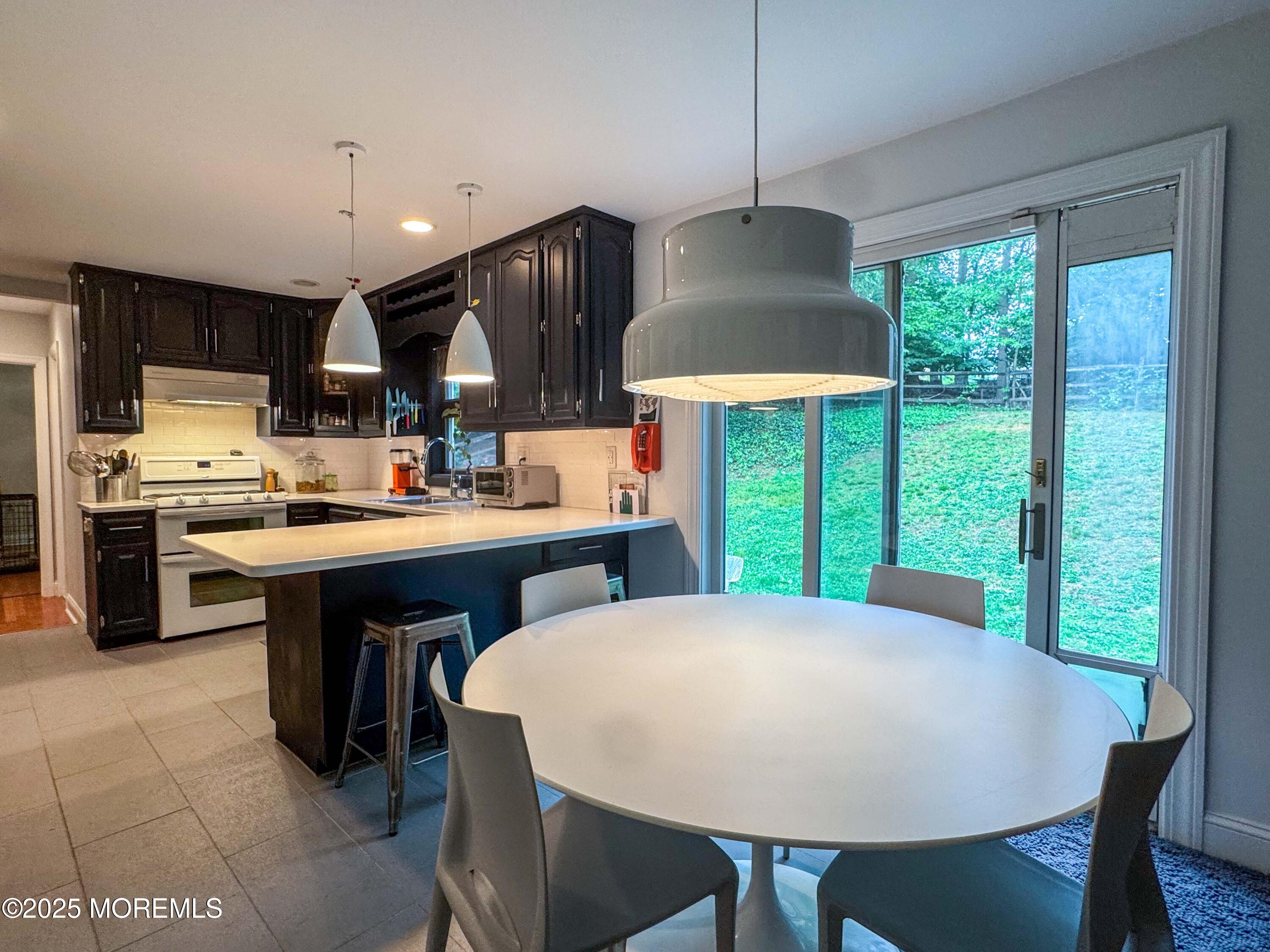 11 Galewood Drive, Holmdel, New Jersey image 8