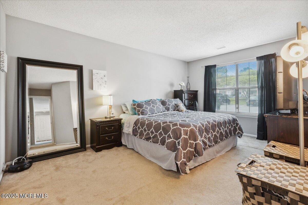 1601 Pebble Place #1601, Parlin, New Jersey image 9