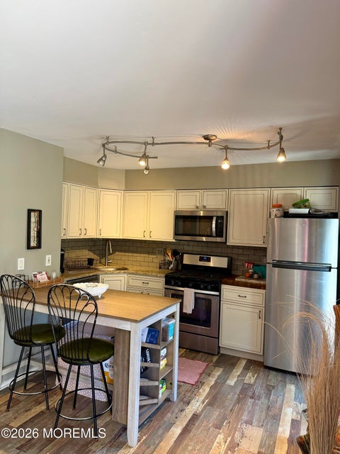 Condo For Sale - 121 Joan Court #121<br/> Jackson, NJ 08527