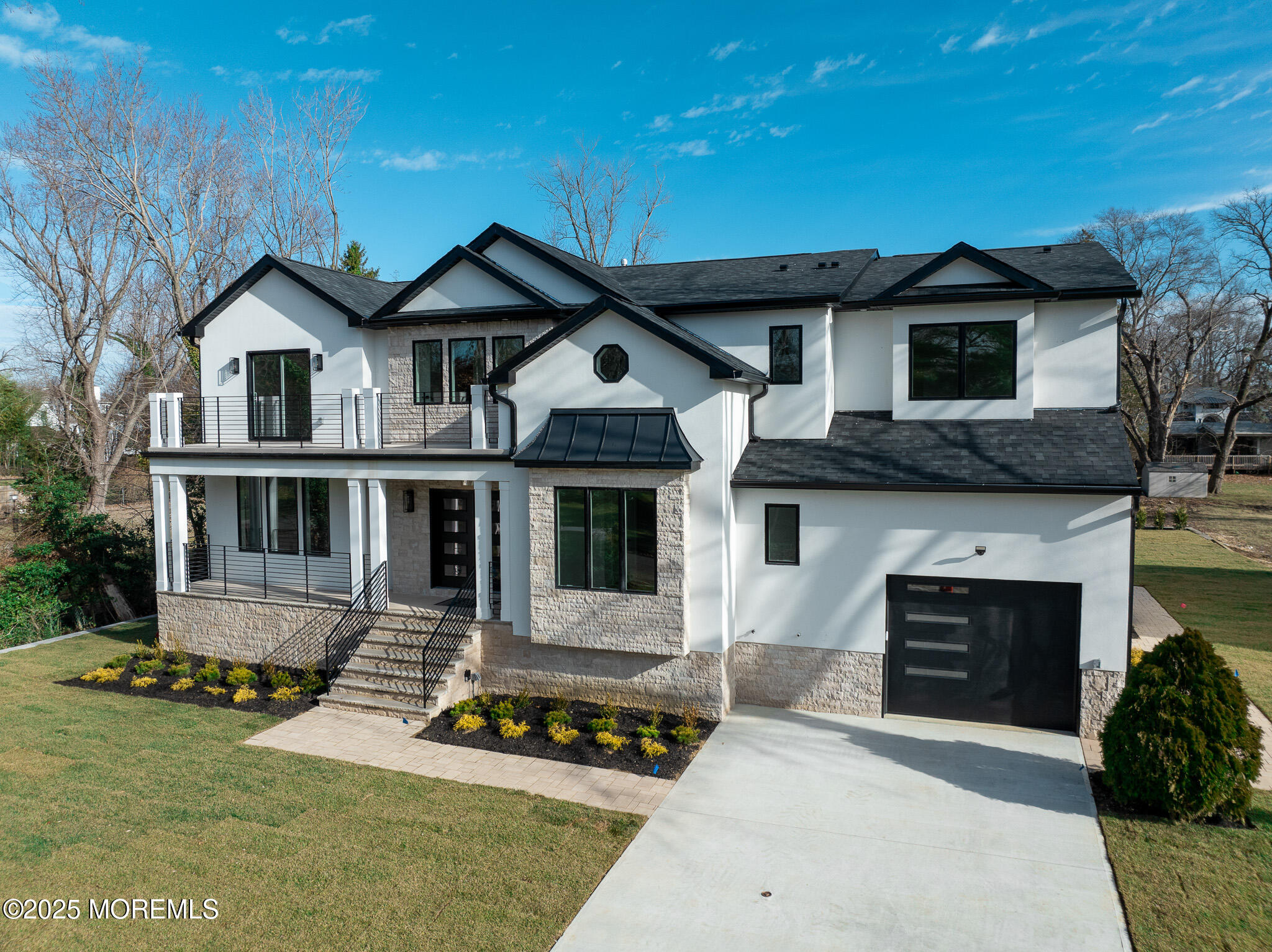 467 Monmouth Place