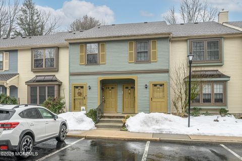 Condo For Sale - 182 Edinburgh Court<br/> Matawan, NJ 07747