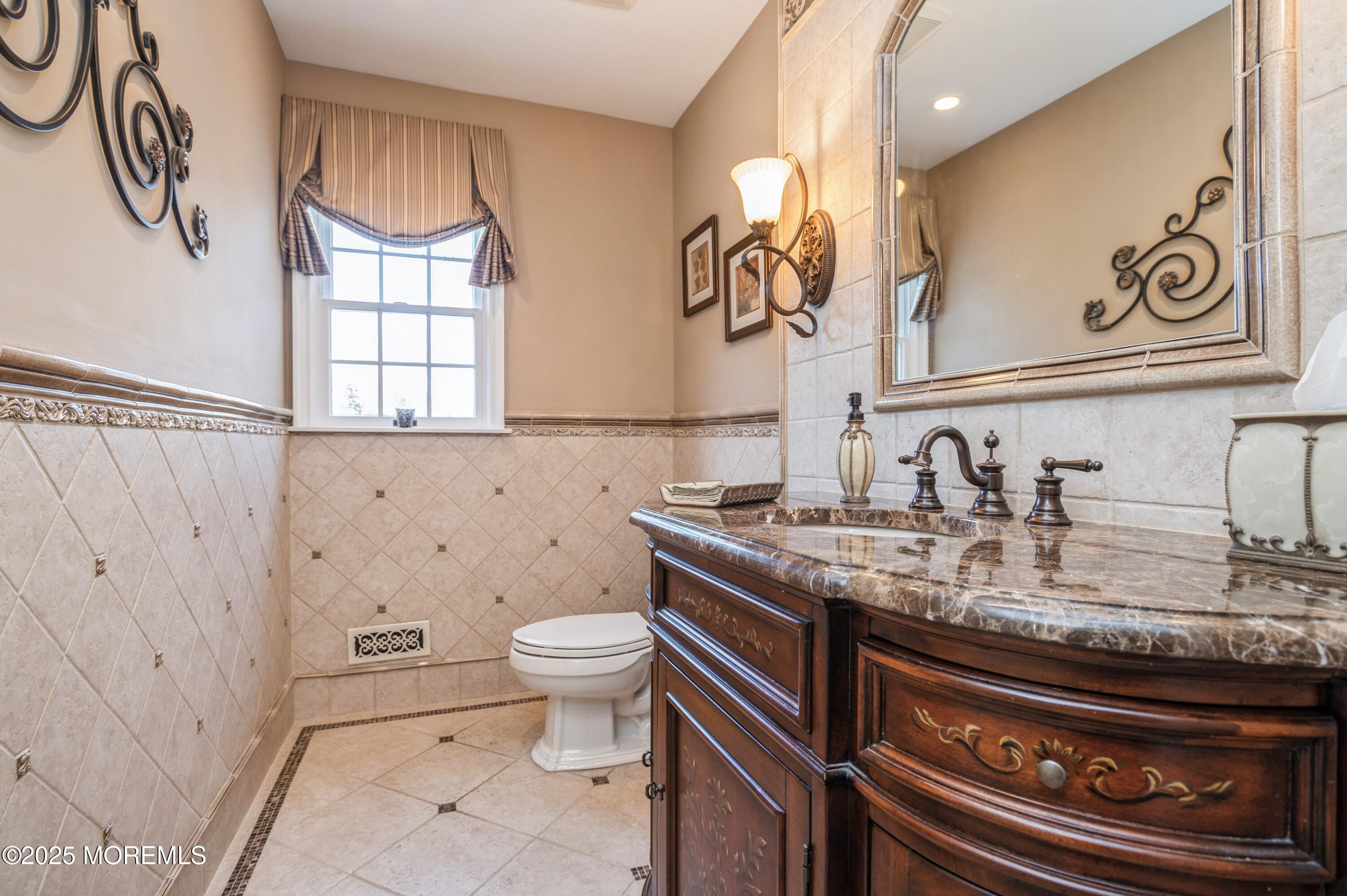 25 Wesley Court, Eatontown, New Jersey image 15
