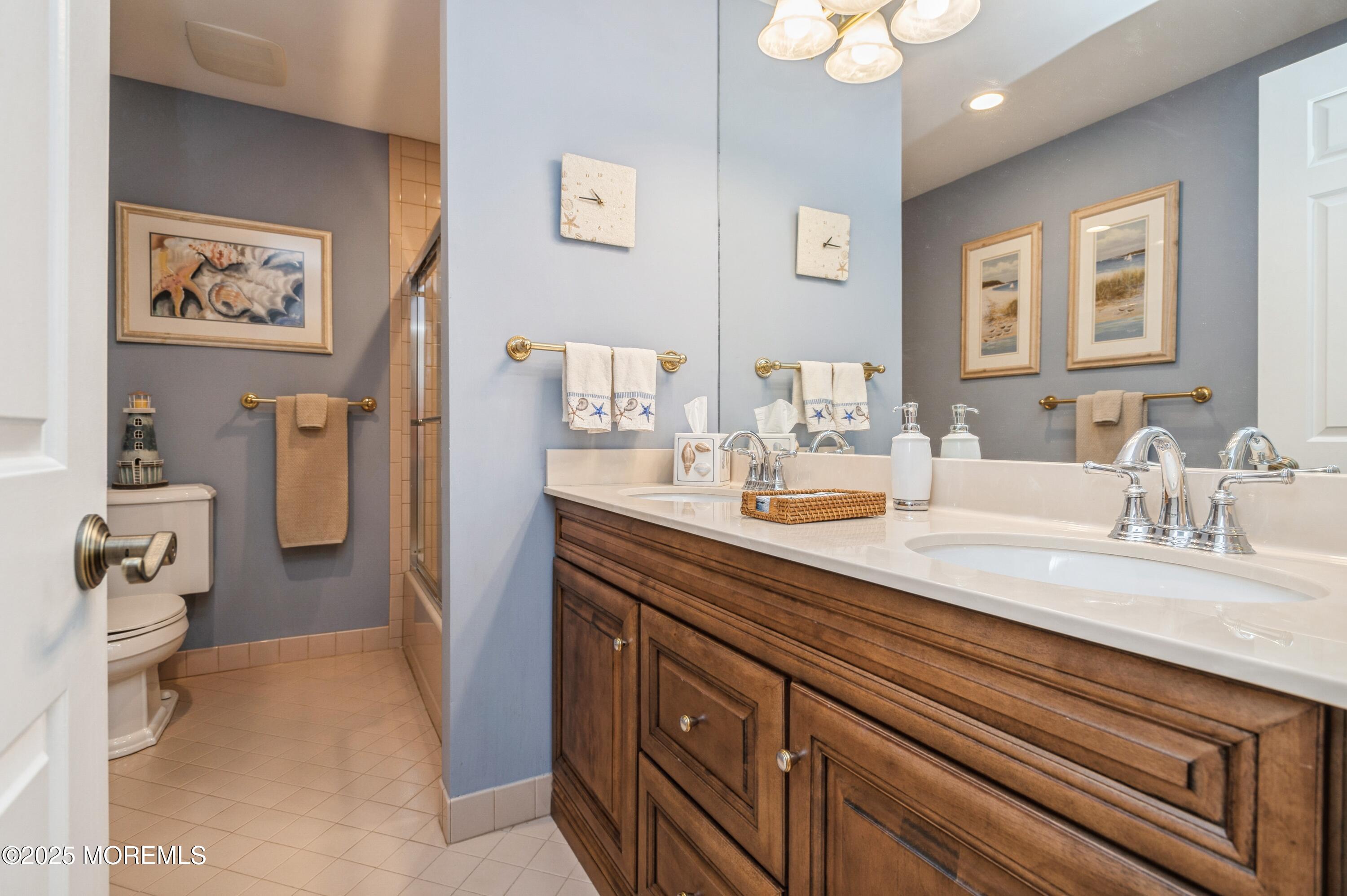 25 Wesley Court, Eatontown, New Jersey image 37