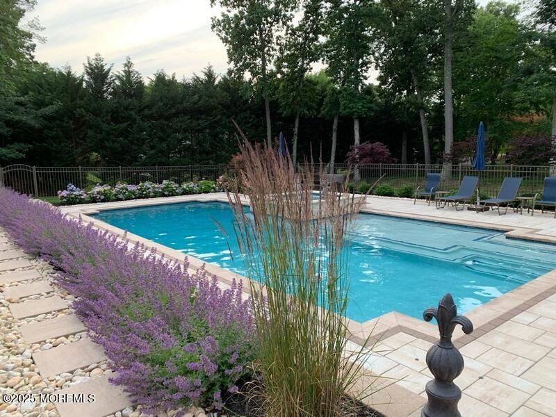 25 Wesley Court, Eatontown, New Jersey image 42