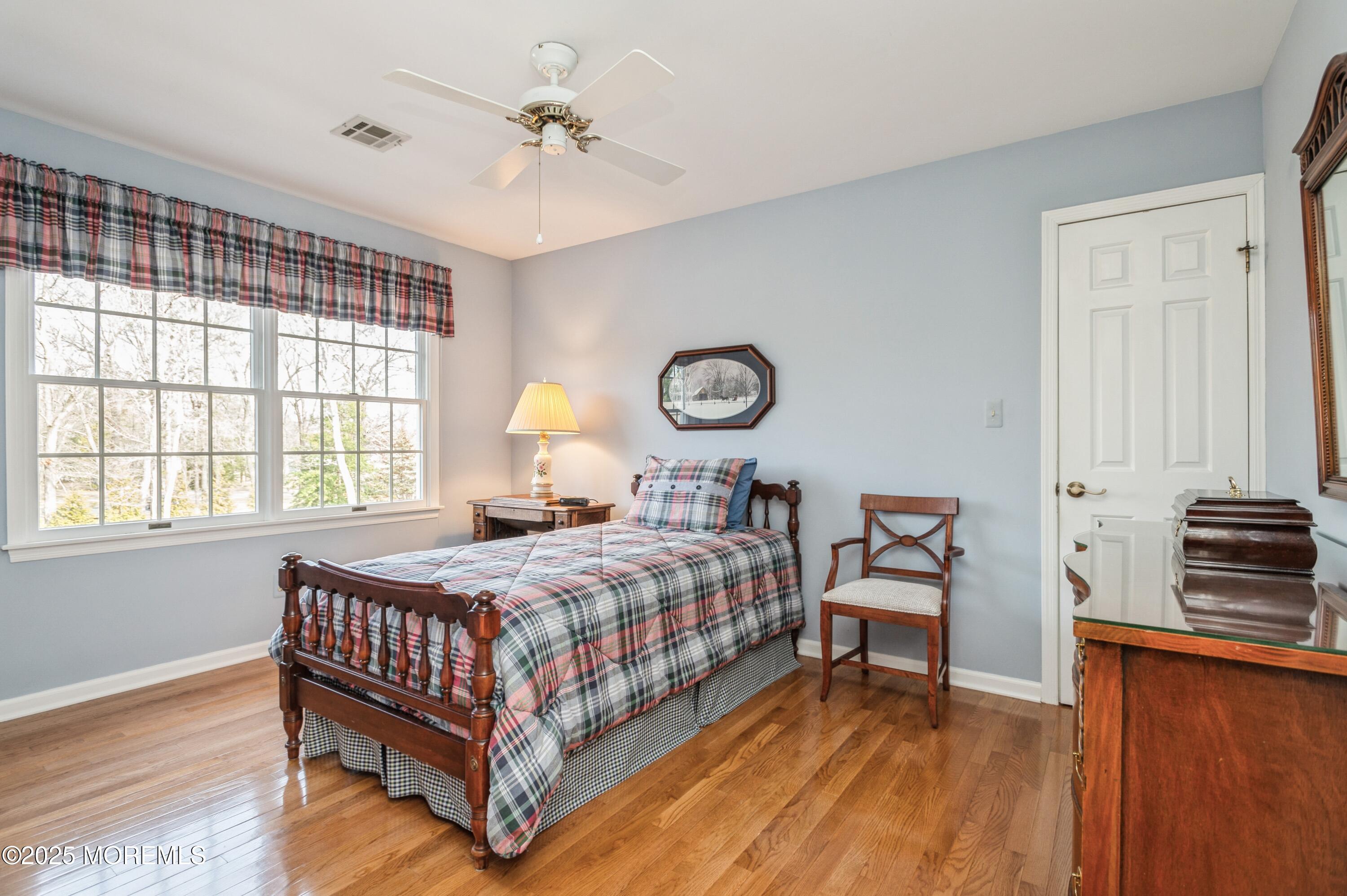 25 Wesley Court, Eatontown, New Jersey image 36