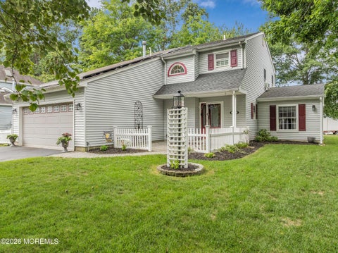 Photo of 10 Metedeconk Road, Howell, NJ 07731 (MLS # 22627215)
