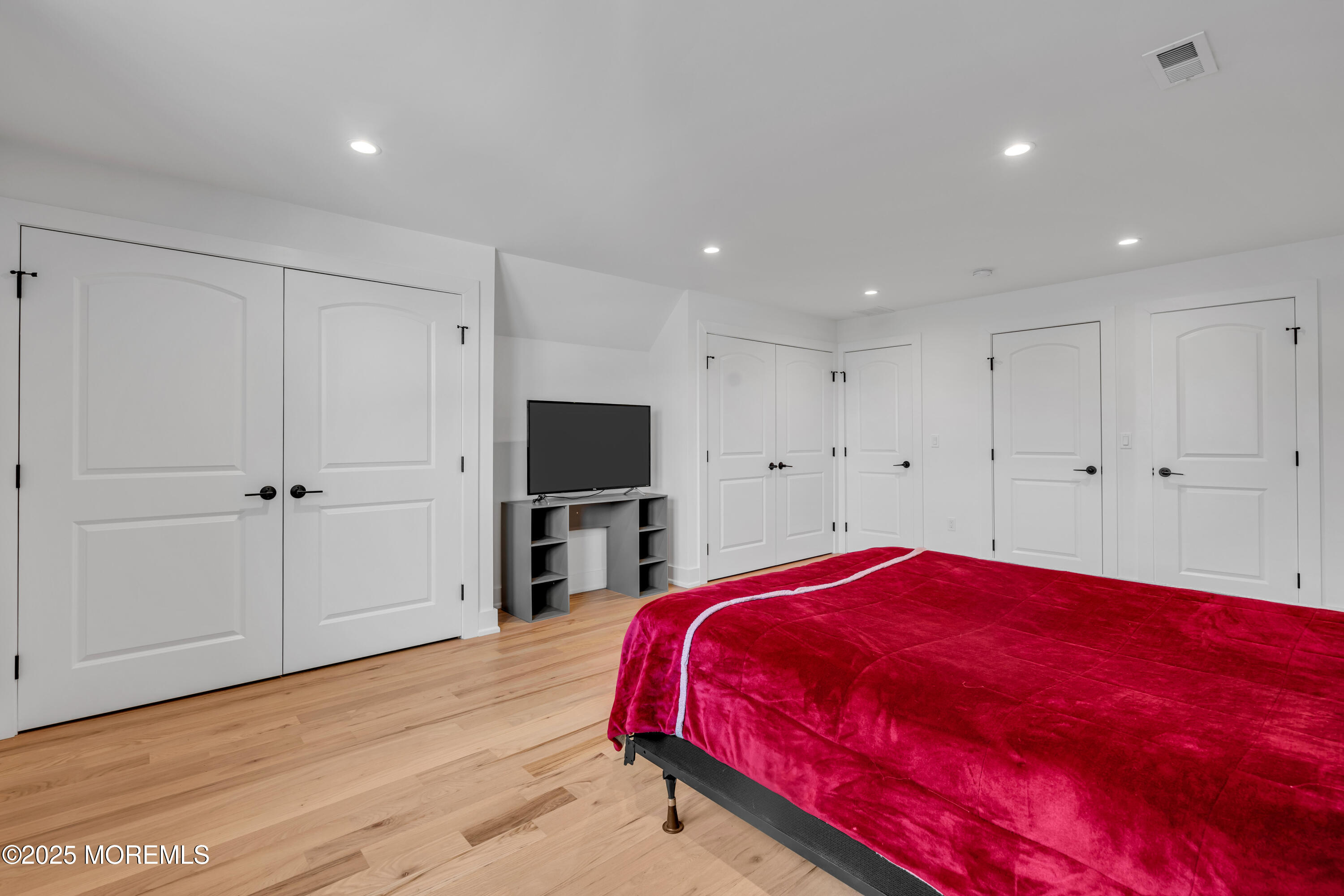387 Atlantic Avenue, Long Branch, New Jersey image 16