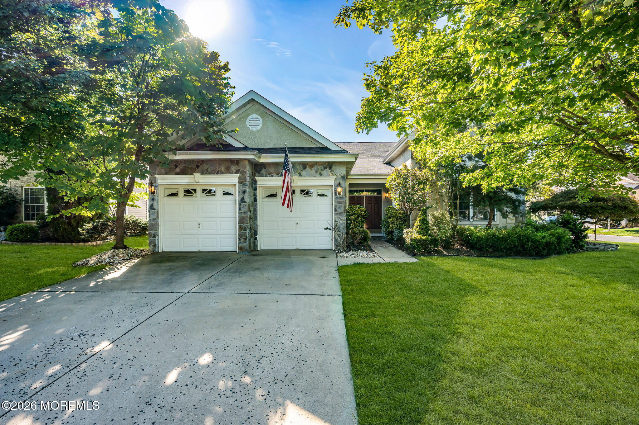 1 Turnberry Place