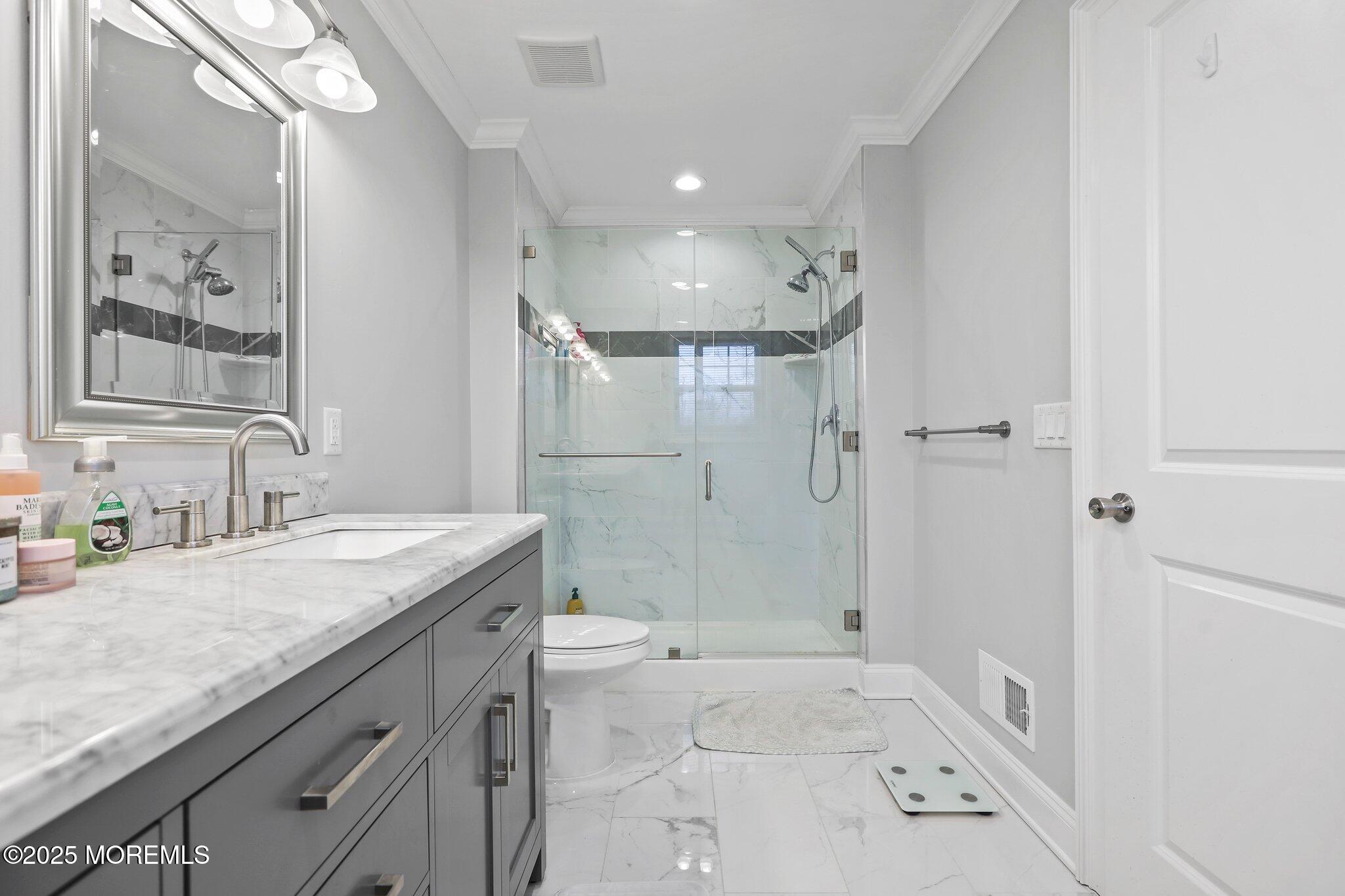 49B Victor Place, Eatontown, New Jersey image 24