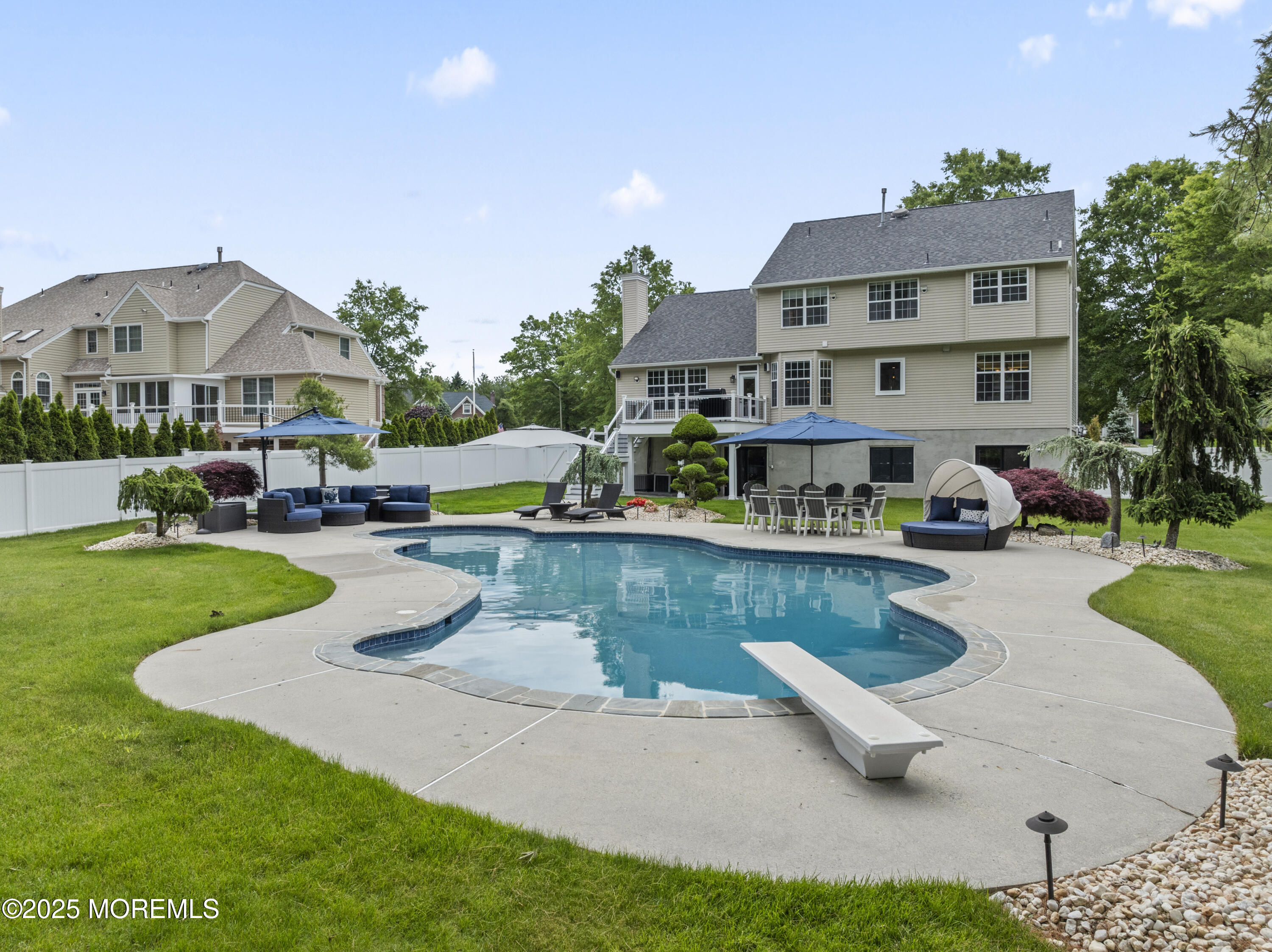 16 Wildflower Court, Manalapan, New Jersey image 17