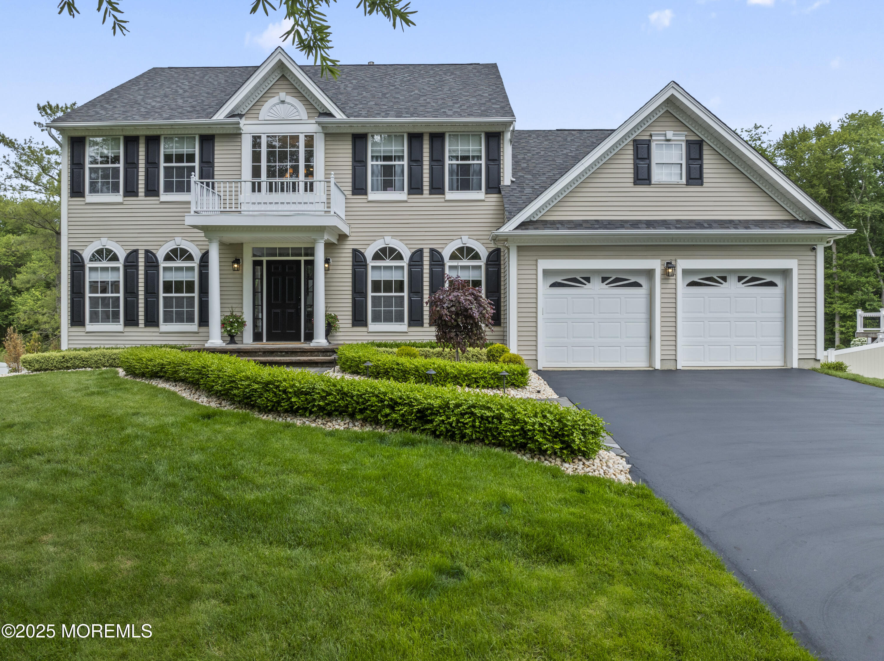 16 Wildflower Court, Manalapan, New Jersey image 5