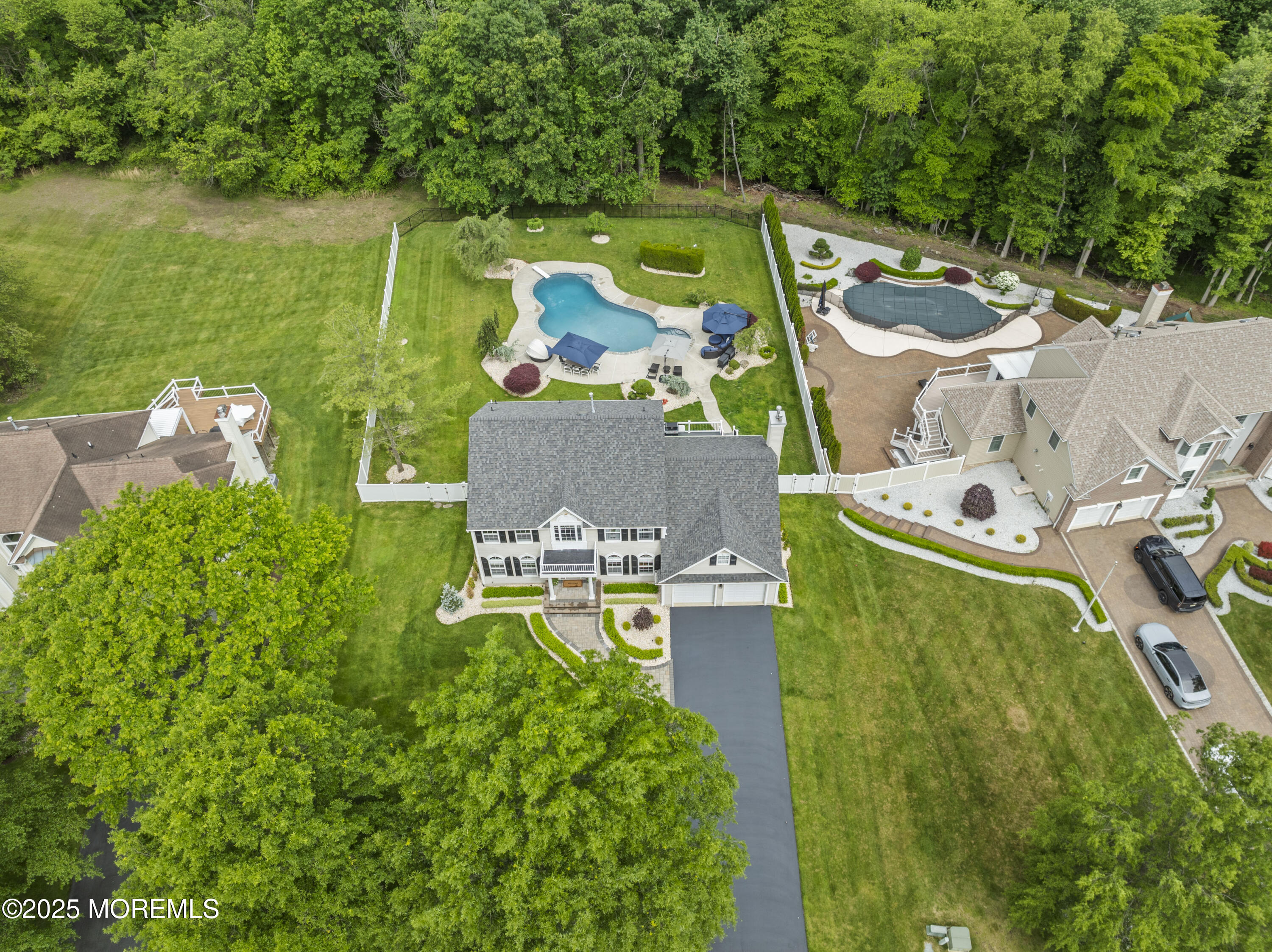16 Wildflower Court, Manalapan, New Jersey image 10