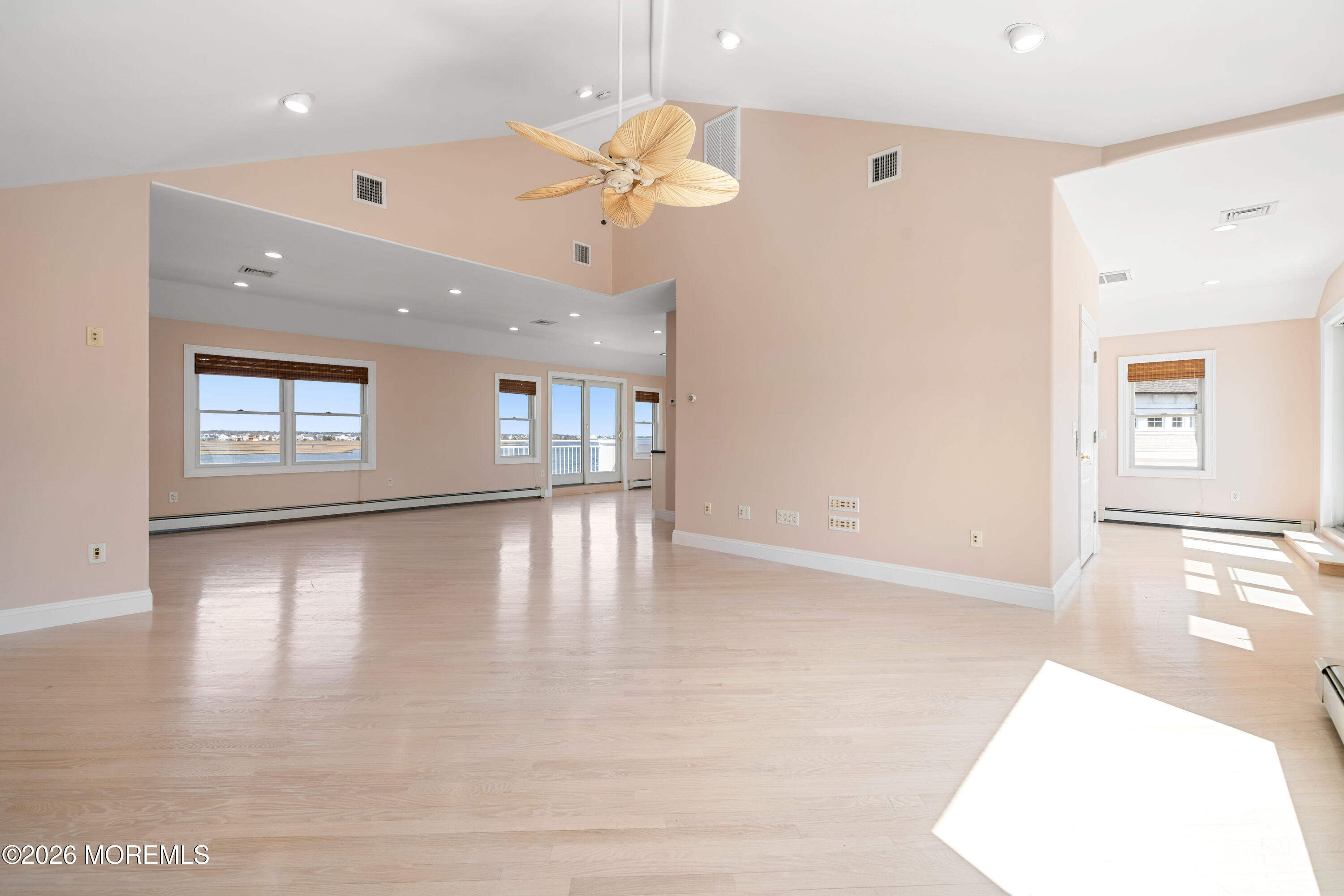 Bayville, New Jersey, 08721, United States, 5 Bedrooms Bedrooms, ,6 BathroomsBathrooms,Residential,Active,2035610