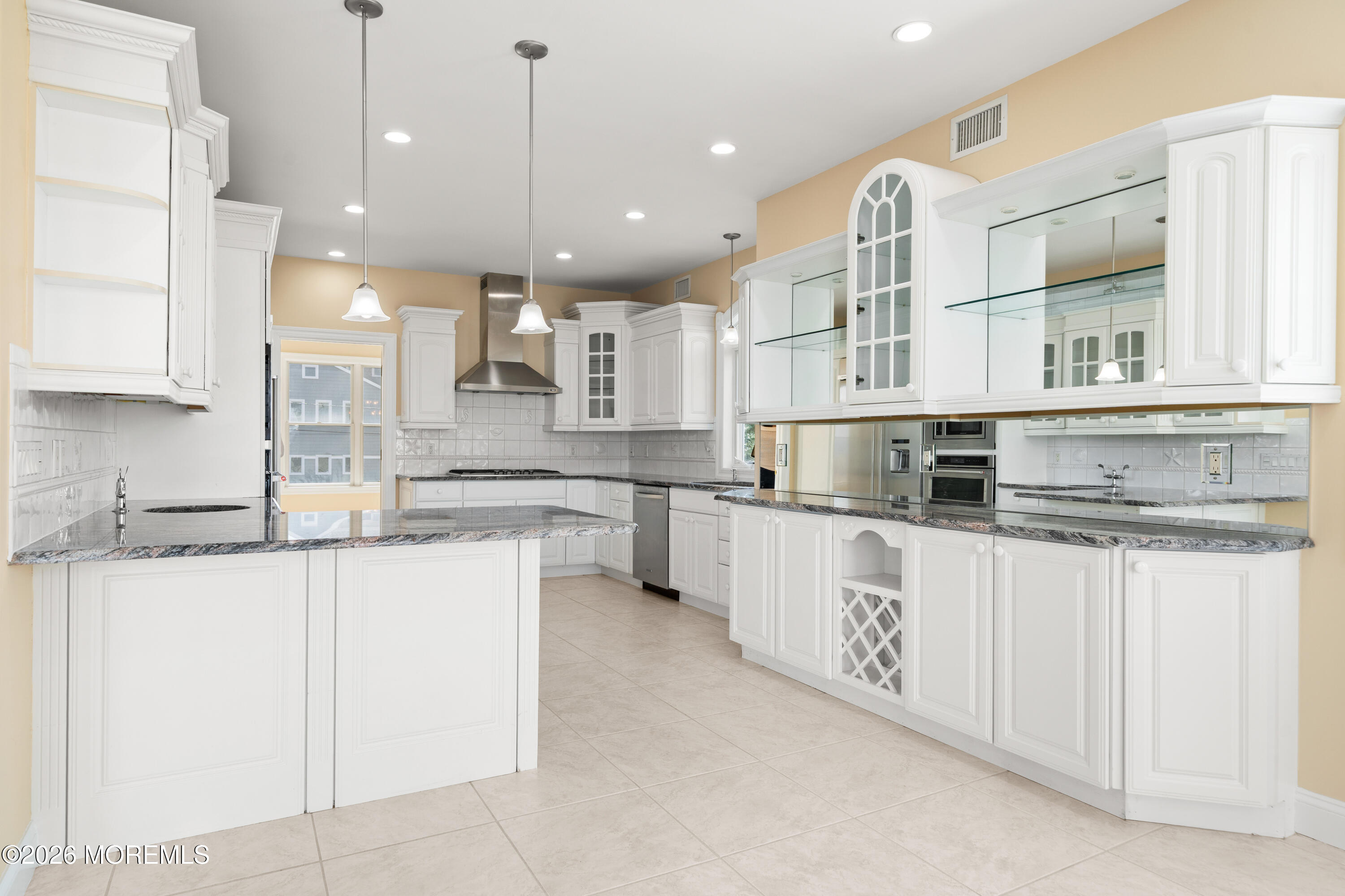 Bayville, New Jersey, 08721, United States, 5 Bedrooms Bedrooms, ,6 BathroomsBathrooms,Residential,Active,2035610