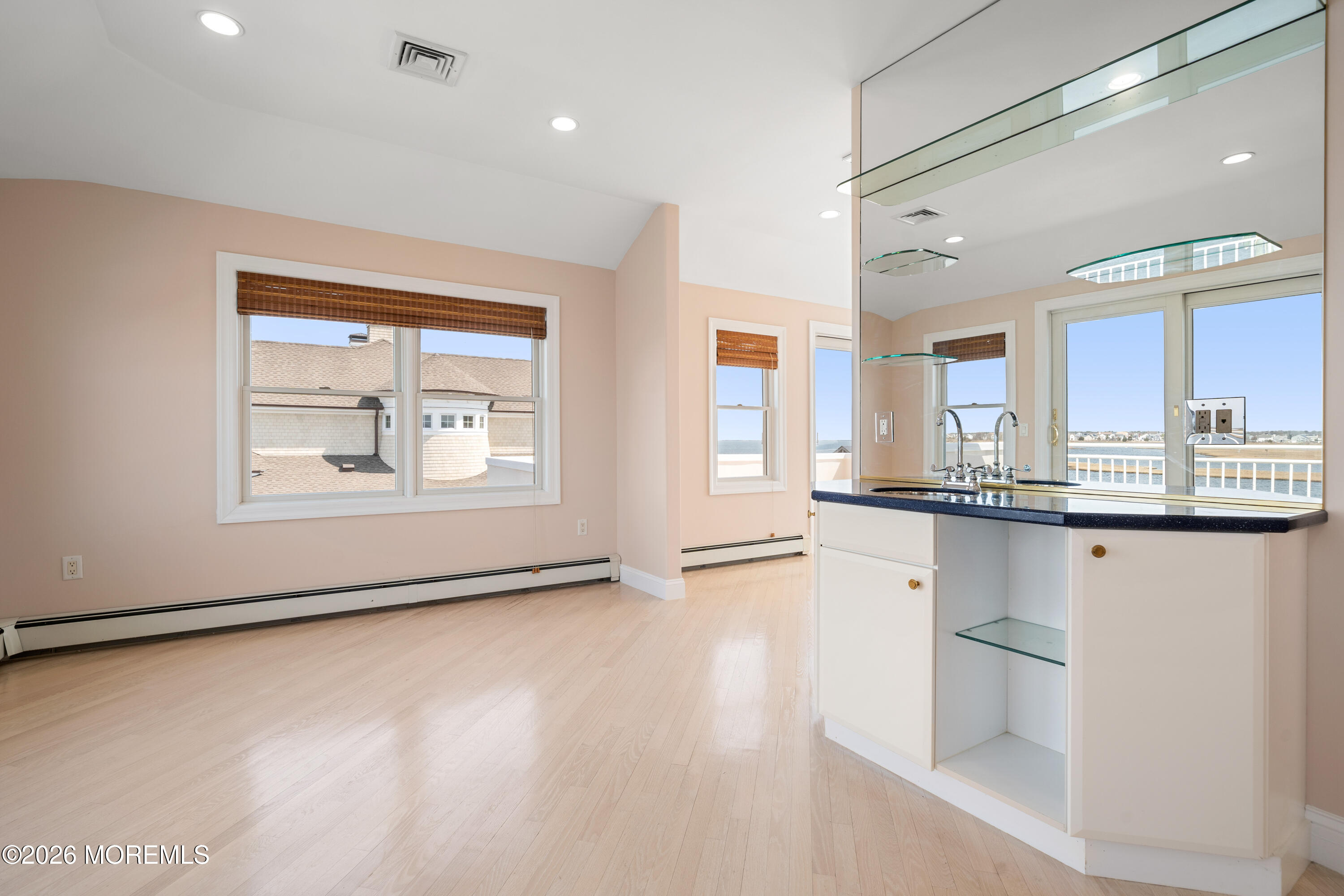 Bayville, New Jersey, 08721, United States, 5 Bedrooms Bedrooms, ,6 BathroomsBathrooms,Residential,Active,2035610