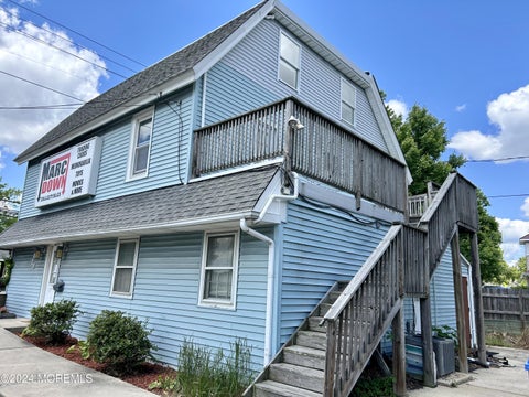 Apartment For Rent - 79 N Main Street #2ND FLOOR<br/> Manahawkin, NJ 08050