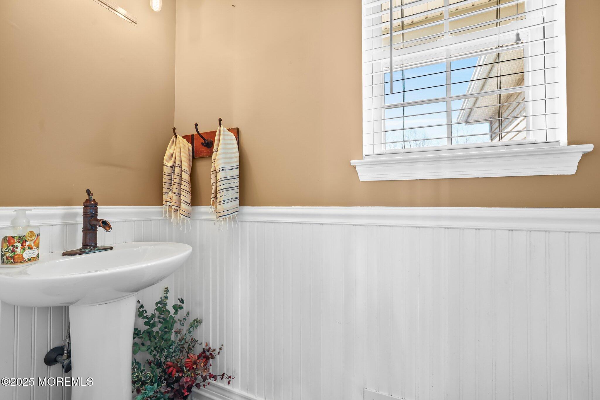 21 Sun Hollow Road, Howell, New Jersey image 16