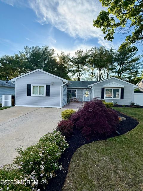 Homes For Sale - 20 Long Road<br/> Freehold, NJ 07728