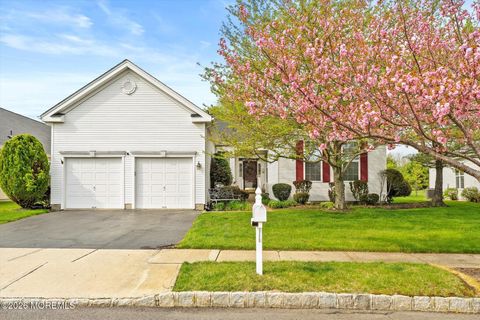 Photo of 54 Bunker Hill Drive, Allentown, NJ 08501 (MLS # 22610861)