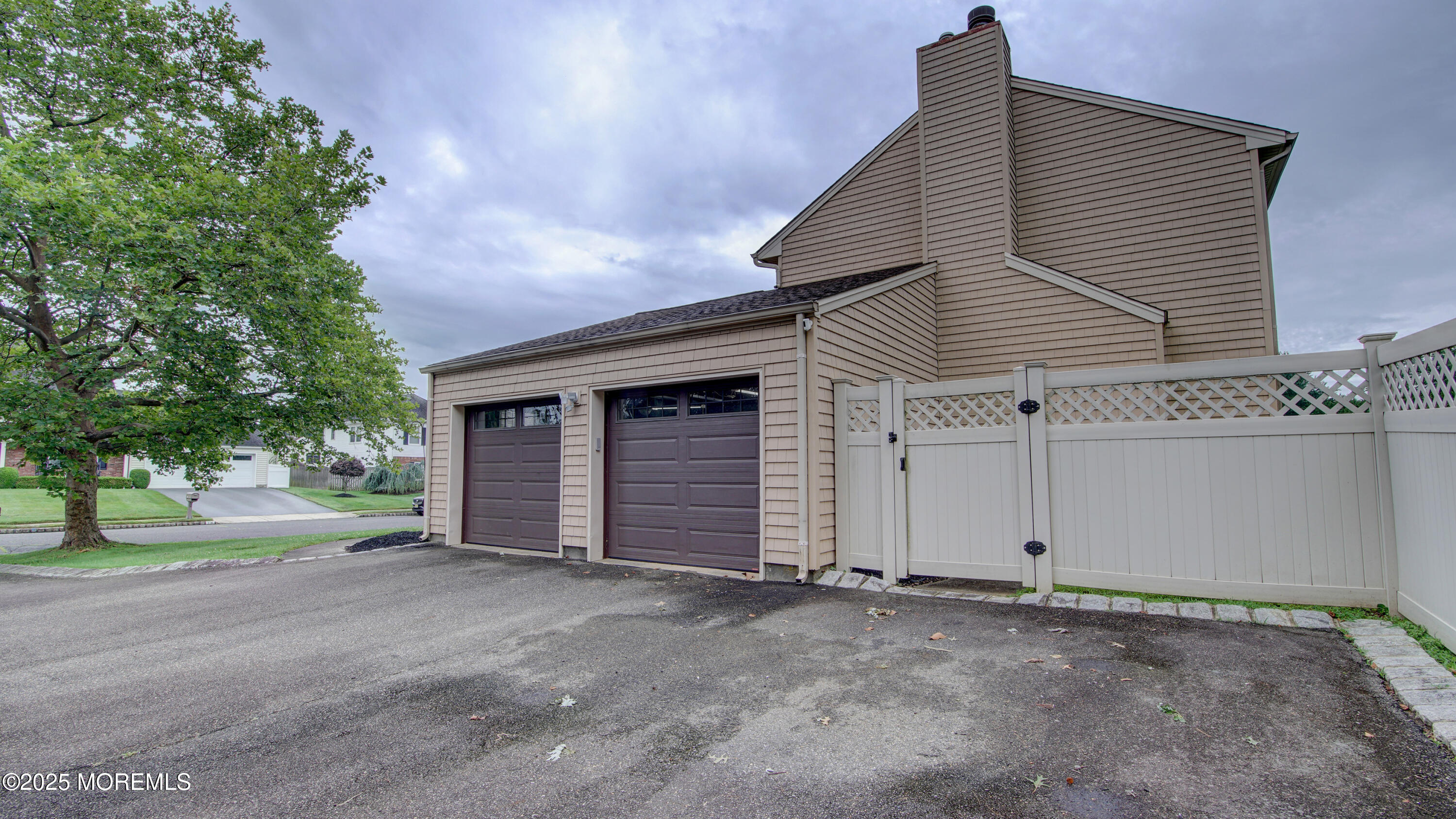 16 Nashua Drive