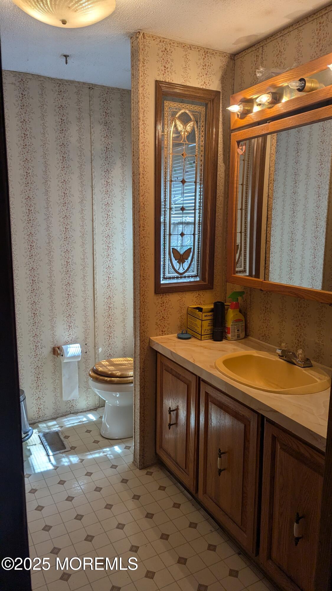 11 Casey Court, Barnegat, New Jersey image 5