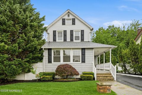 Homes For Sale - 23 Mathiasen Place #23<br/> Aberdeen, NJ 07747