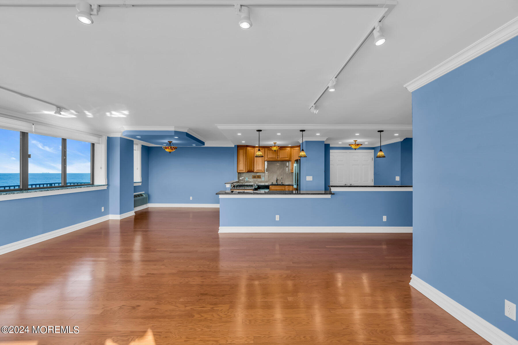 55 Ocean Avenue #5B, Monmouth Beach, New Jersey image 9