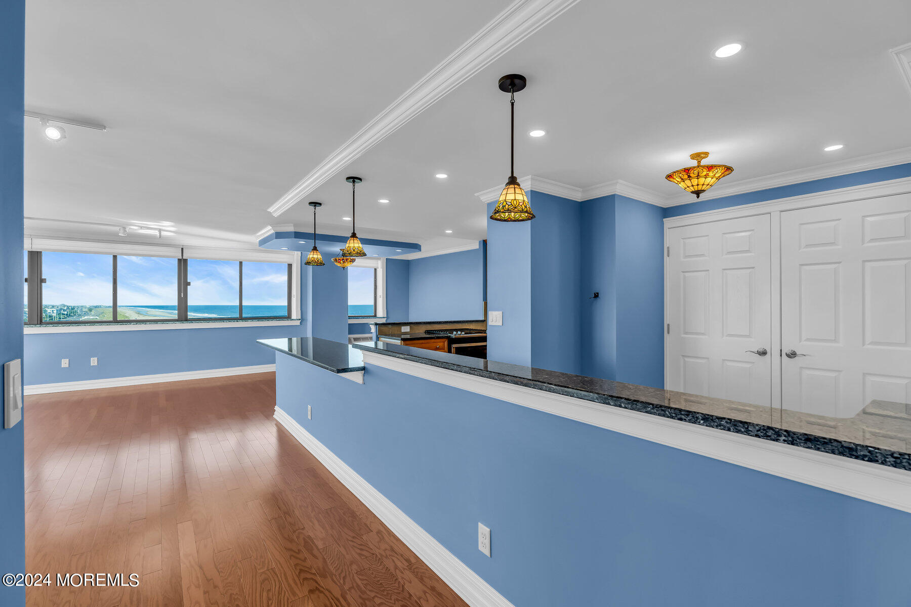 55 Ocean Avenue #5B, Monmouth Beach, New Jersey image 2