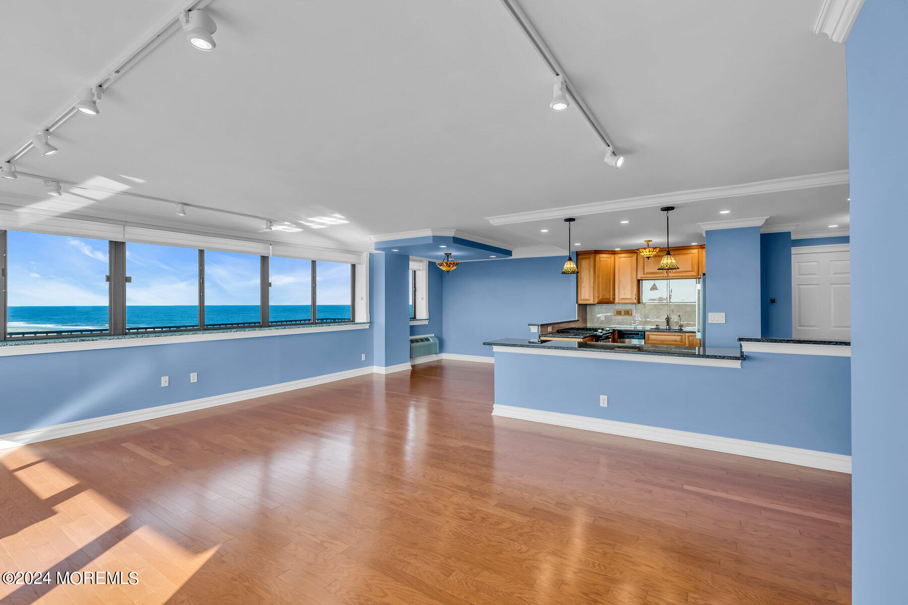55 Ocean Avenue #5B, Monmouth Beach, New Jersey image 5