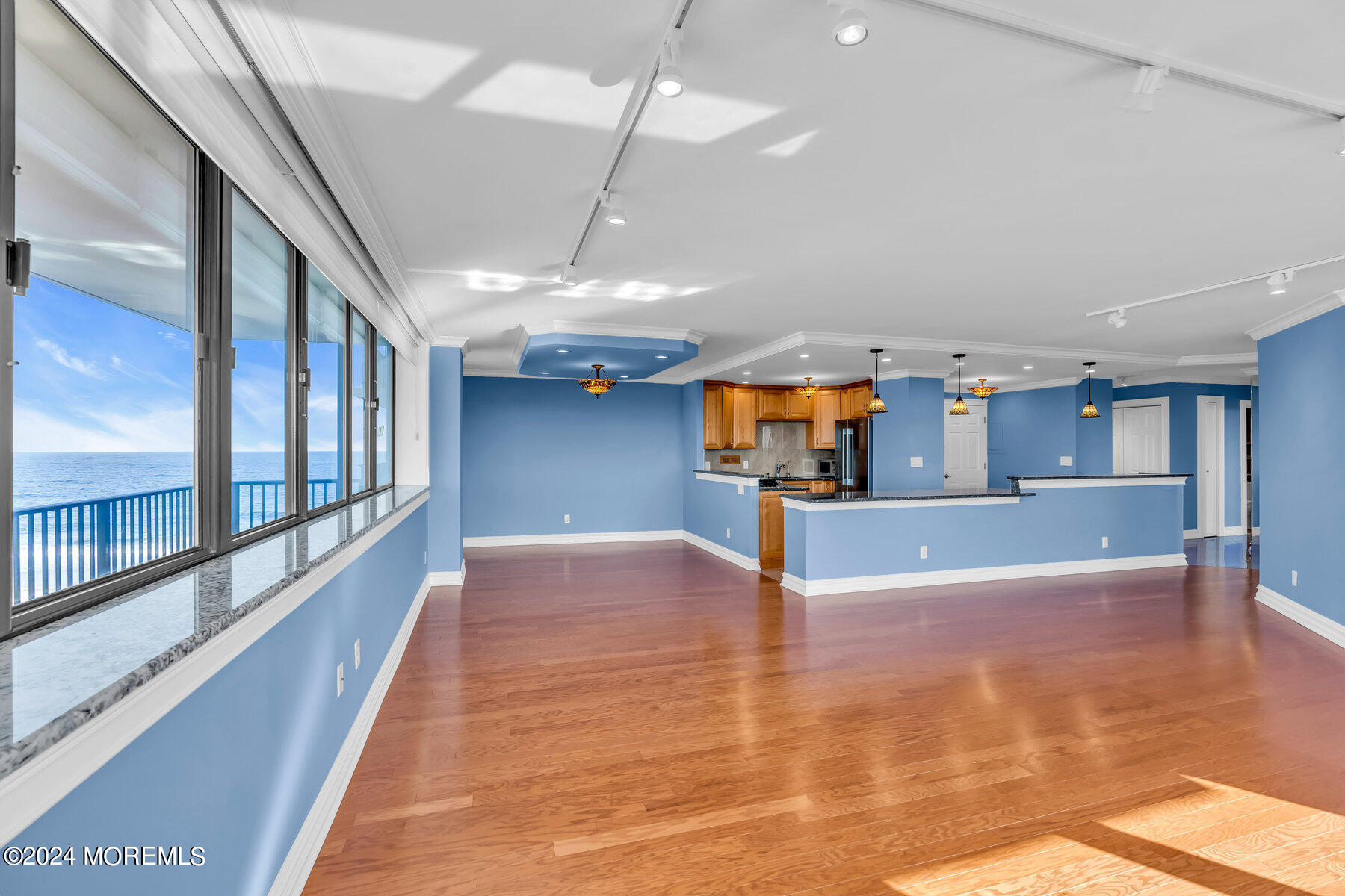 55 Ocean Avenue #5B, Monmouth Beach, New Jersey image 3