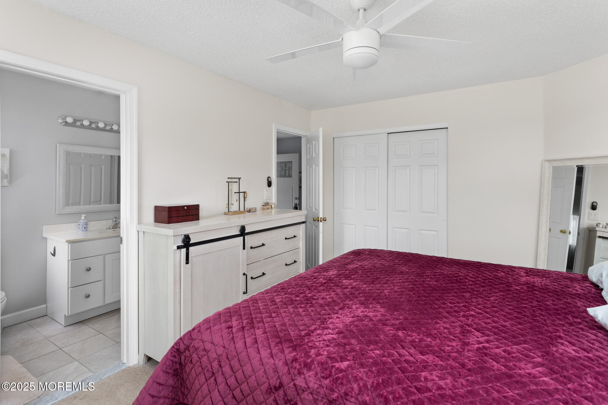 27 Schooners Sq Sq, Freehold, New Jersey image 18