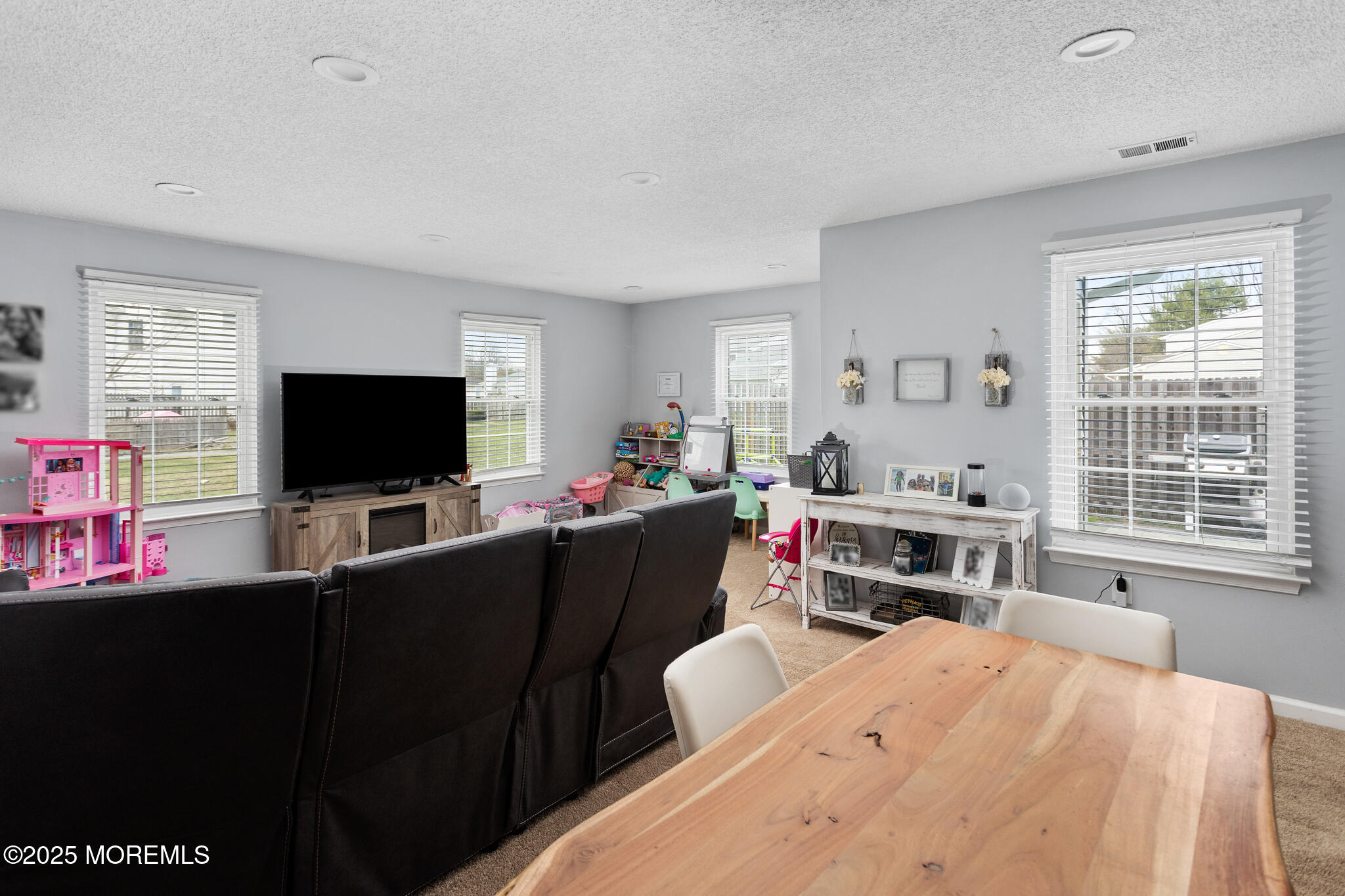 27 Schooners Sq Sq, Freehold, New Jersey image 14