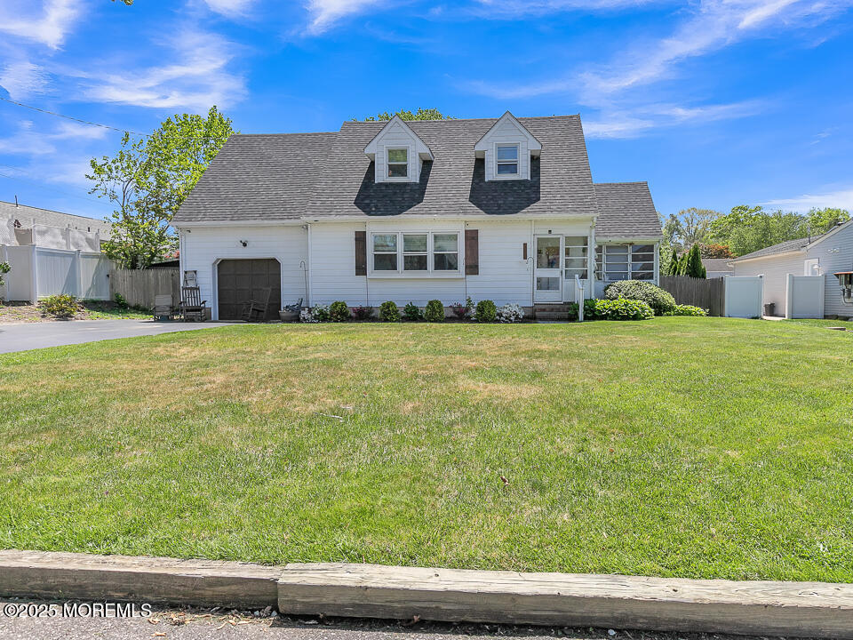 1151 Treasure Avenue, Manahawkin, New Jersey image 3