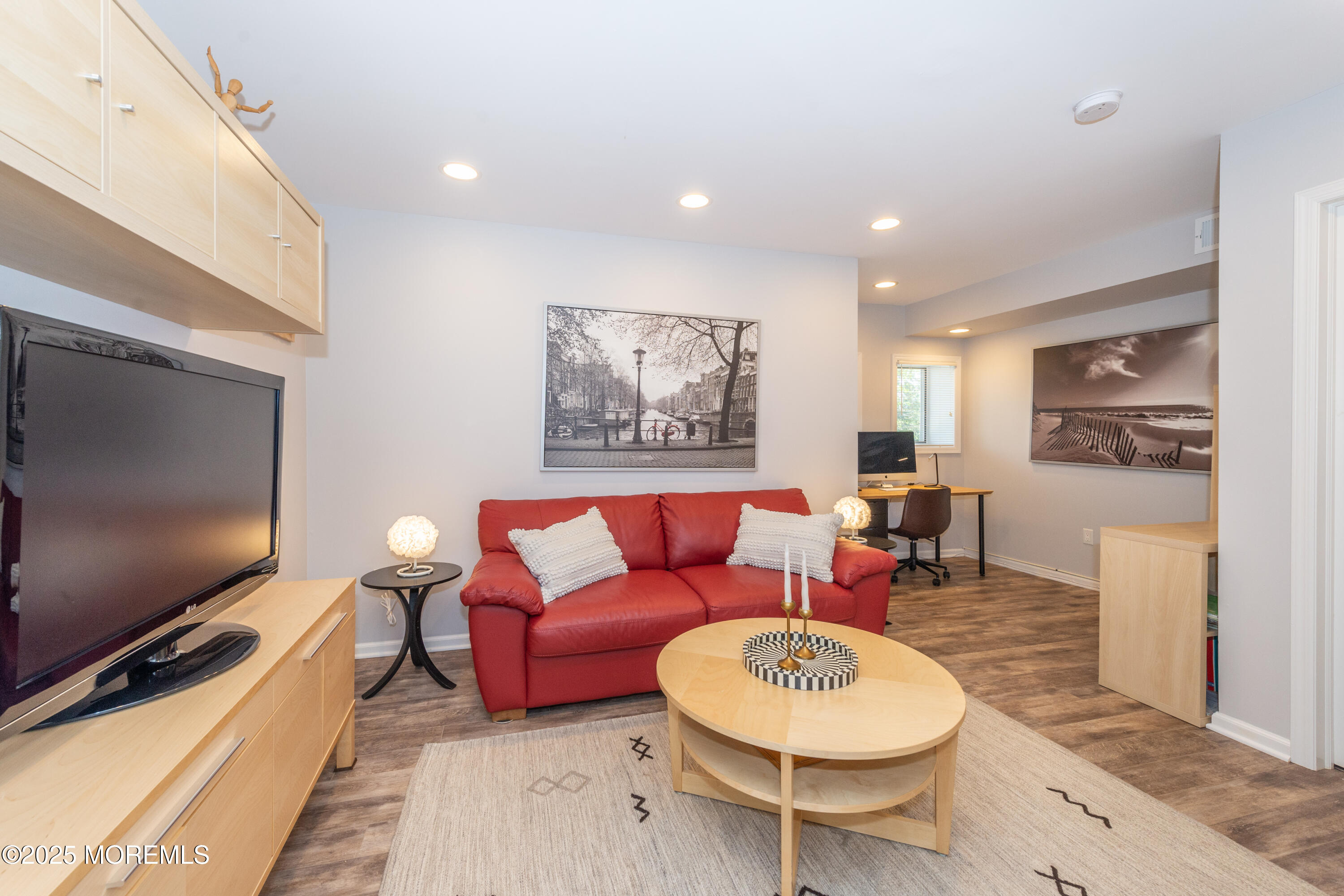 180 Ambassador Drive, Red Bank, New Jersey image 23