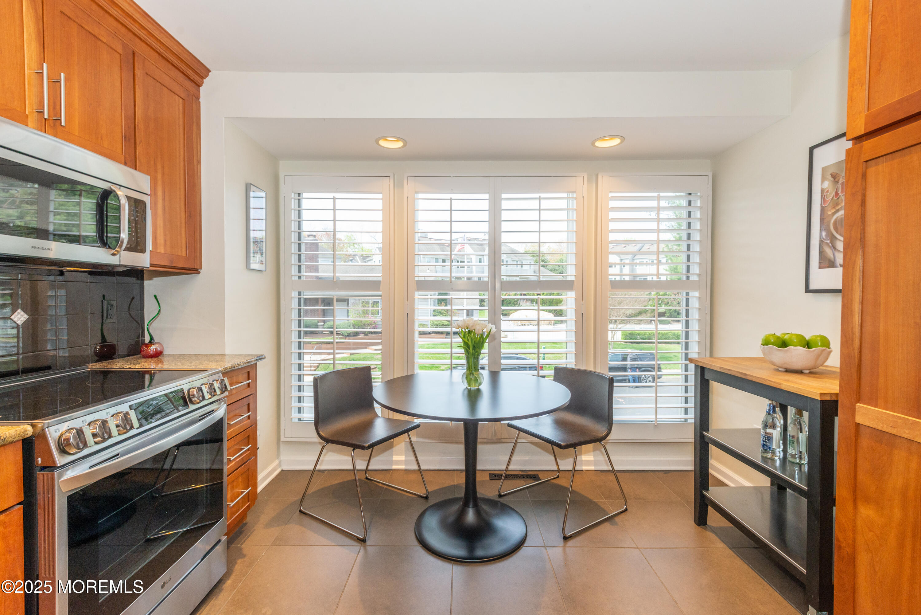 180 Ambassador Drive, Red Bank, New Jersey image 6