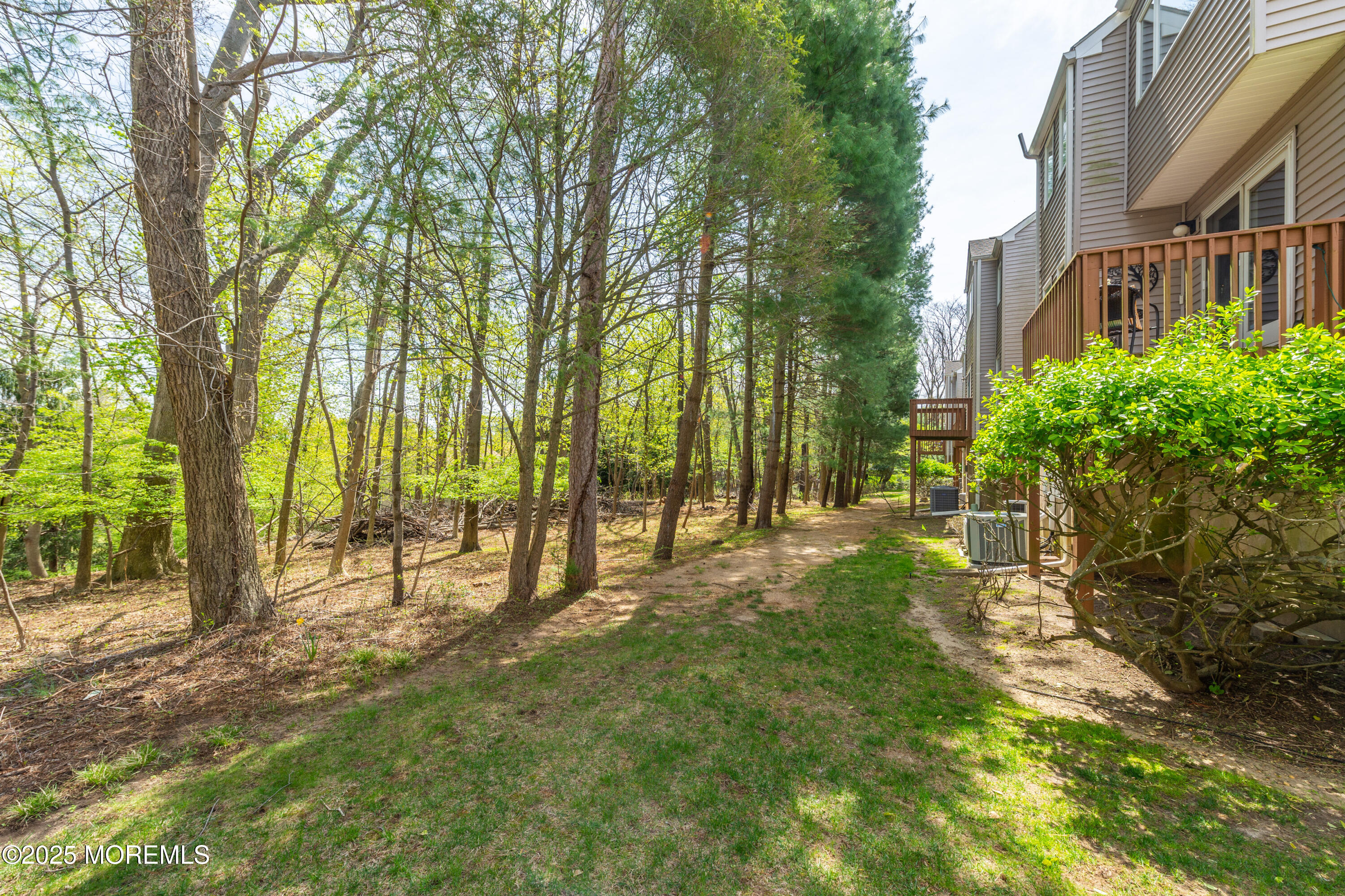 180 Ambassador Drive, Red Bank, New Jersey image 25
