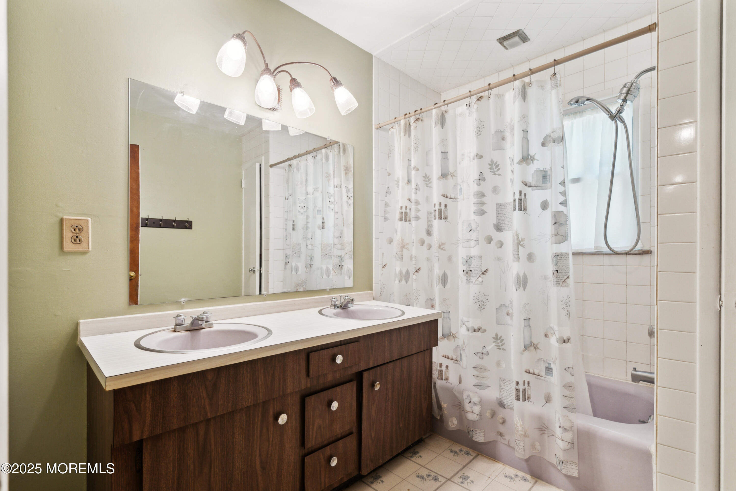 567 Herbert Lane, Brick, New Jersey image 20