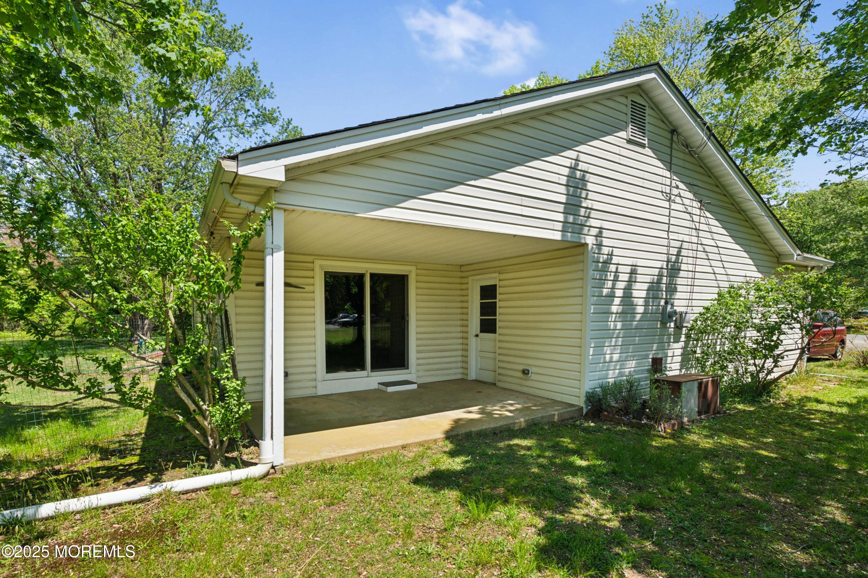 567 Herbert Lane, Brick, New Jersey image 21