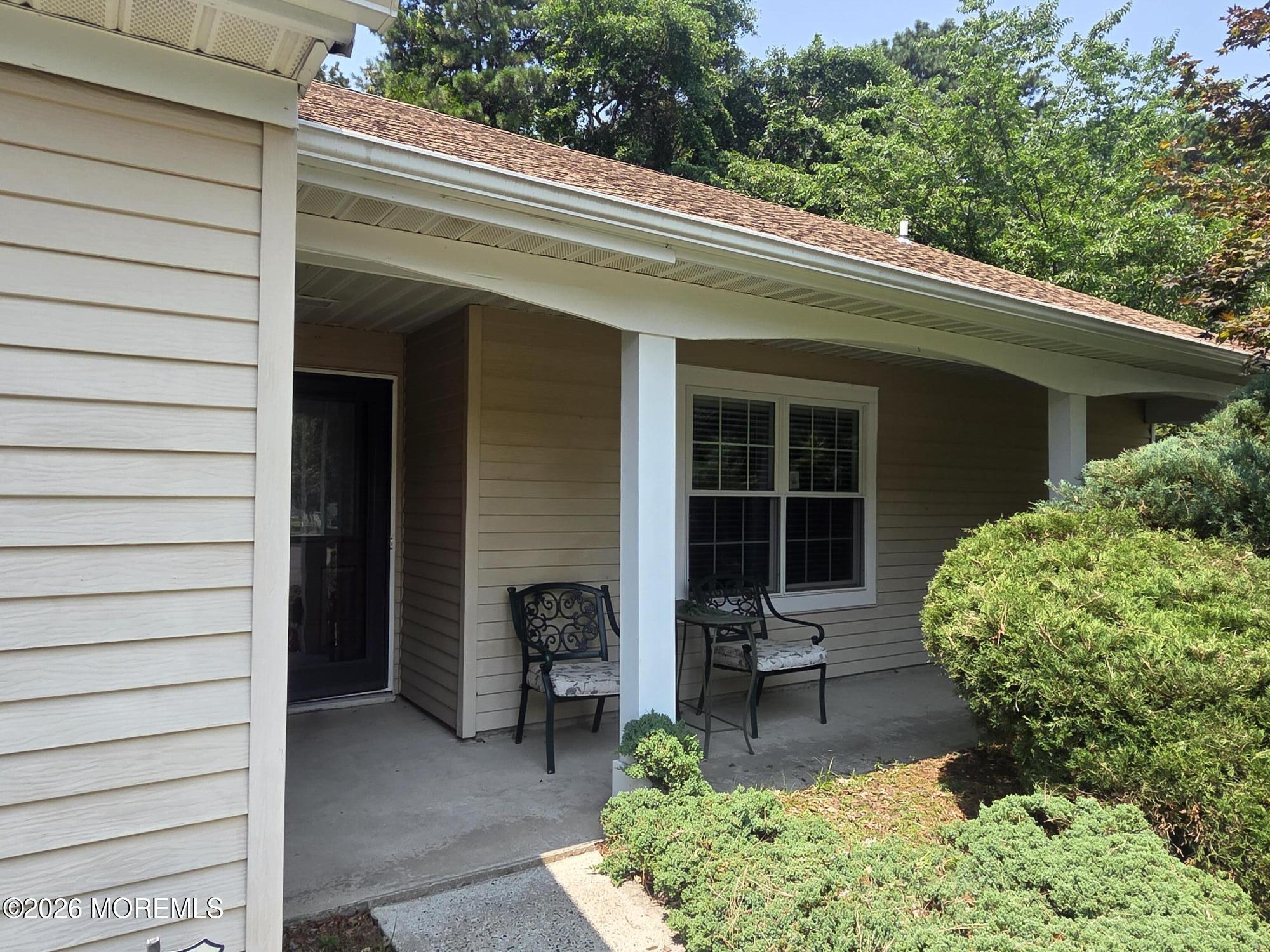 5 Brookdale Court