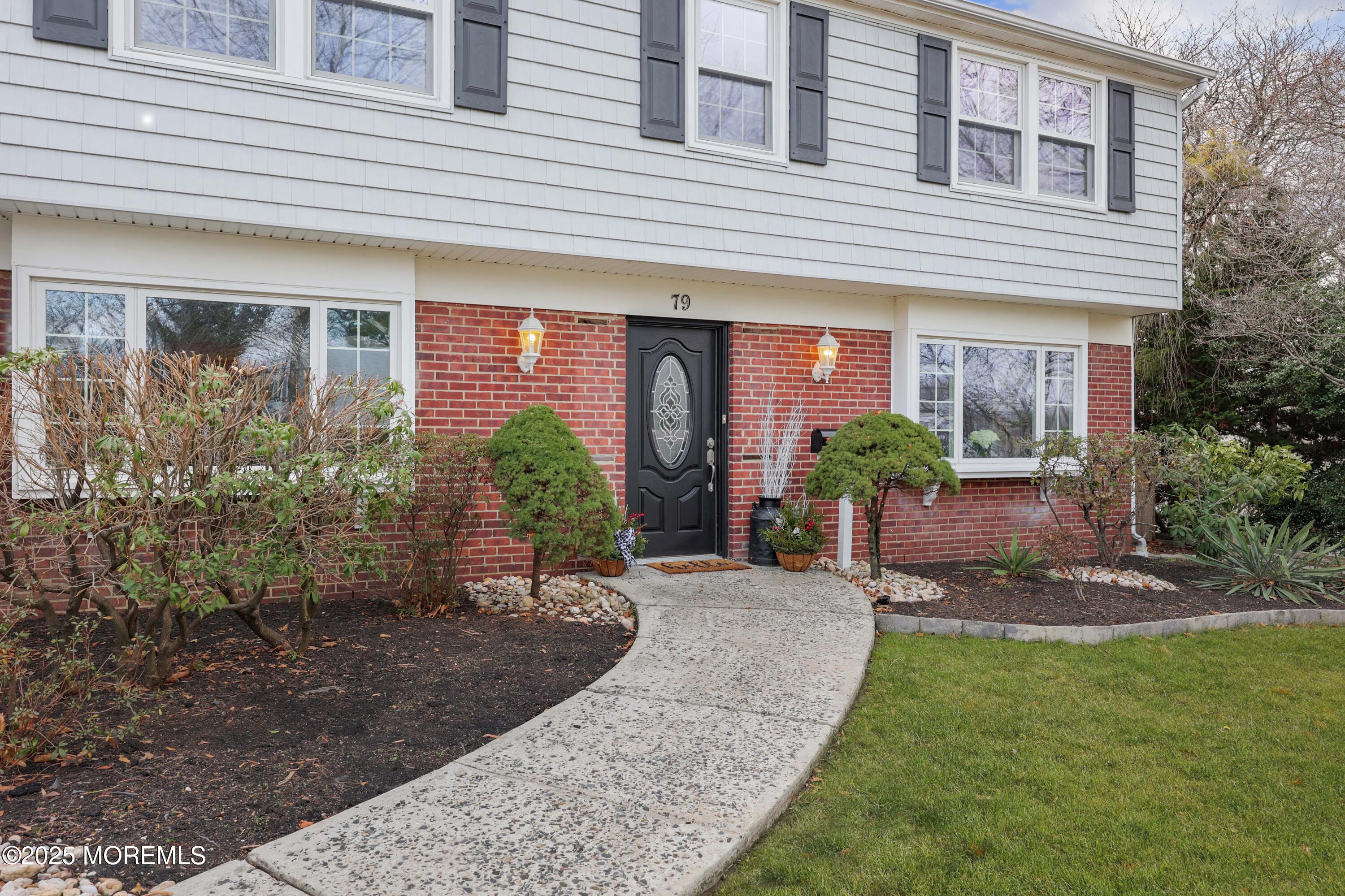 79 Irongate Lane, Aberdeen, New Jersey image 4