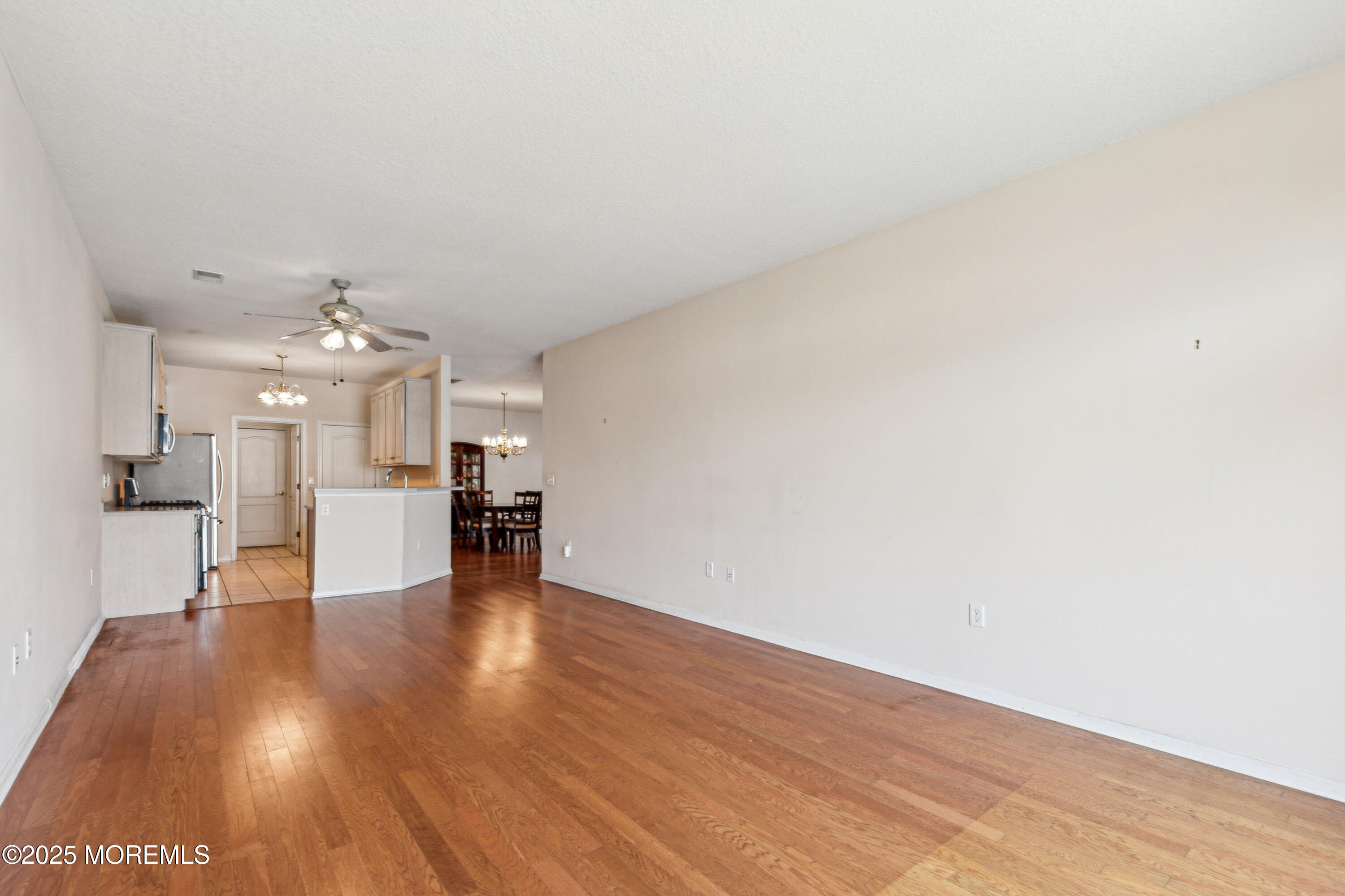 27 Greylawn Drive, Lakewood, New Jersey image 5