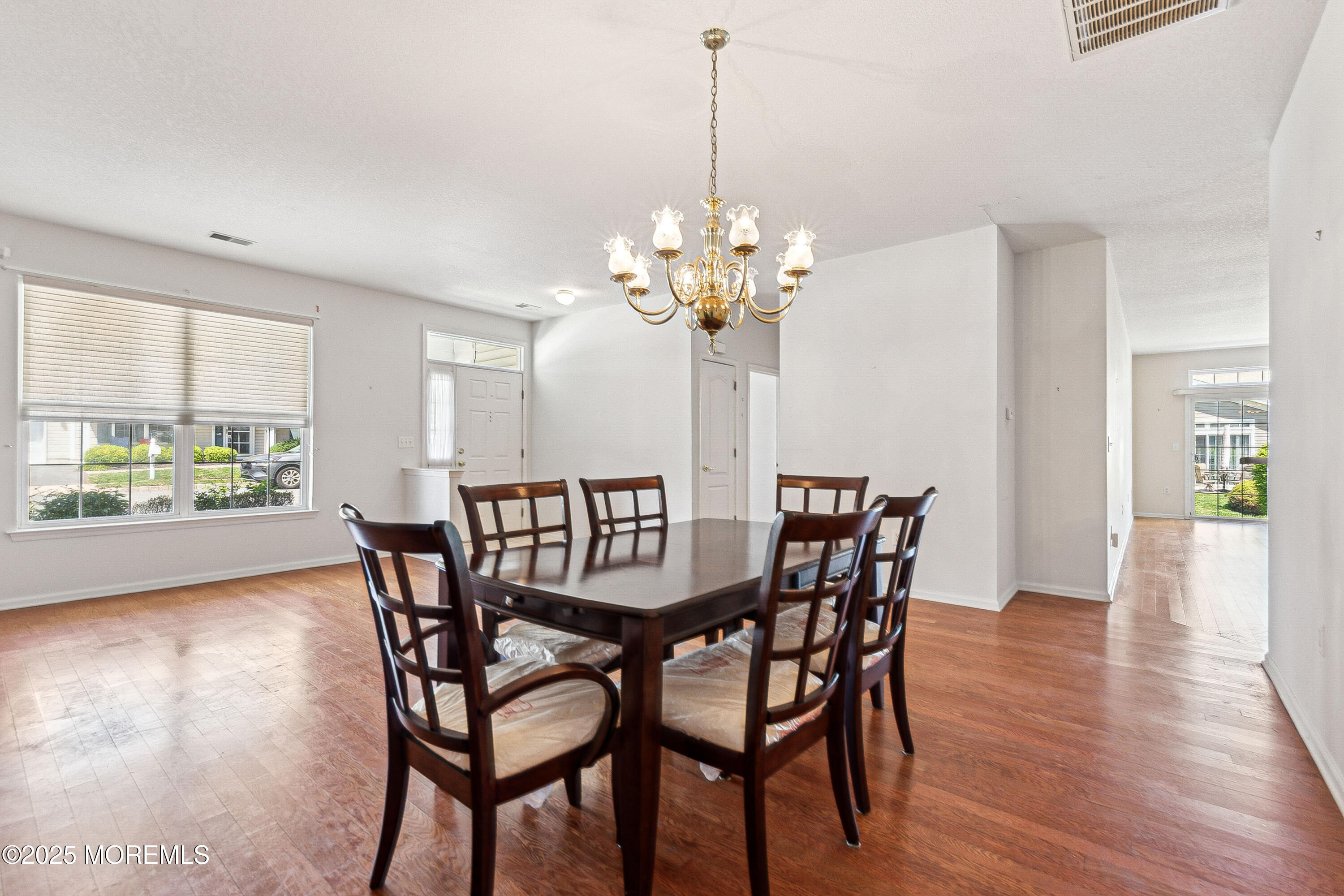 27 Greylawn Drive, Lakewood, New Jersey image 8