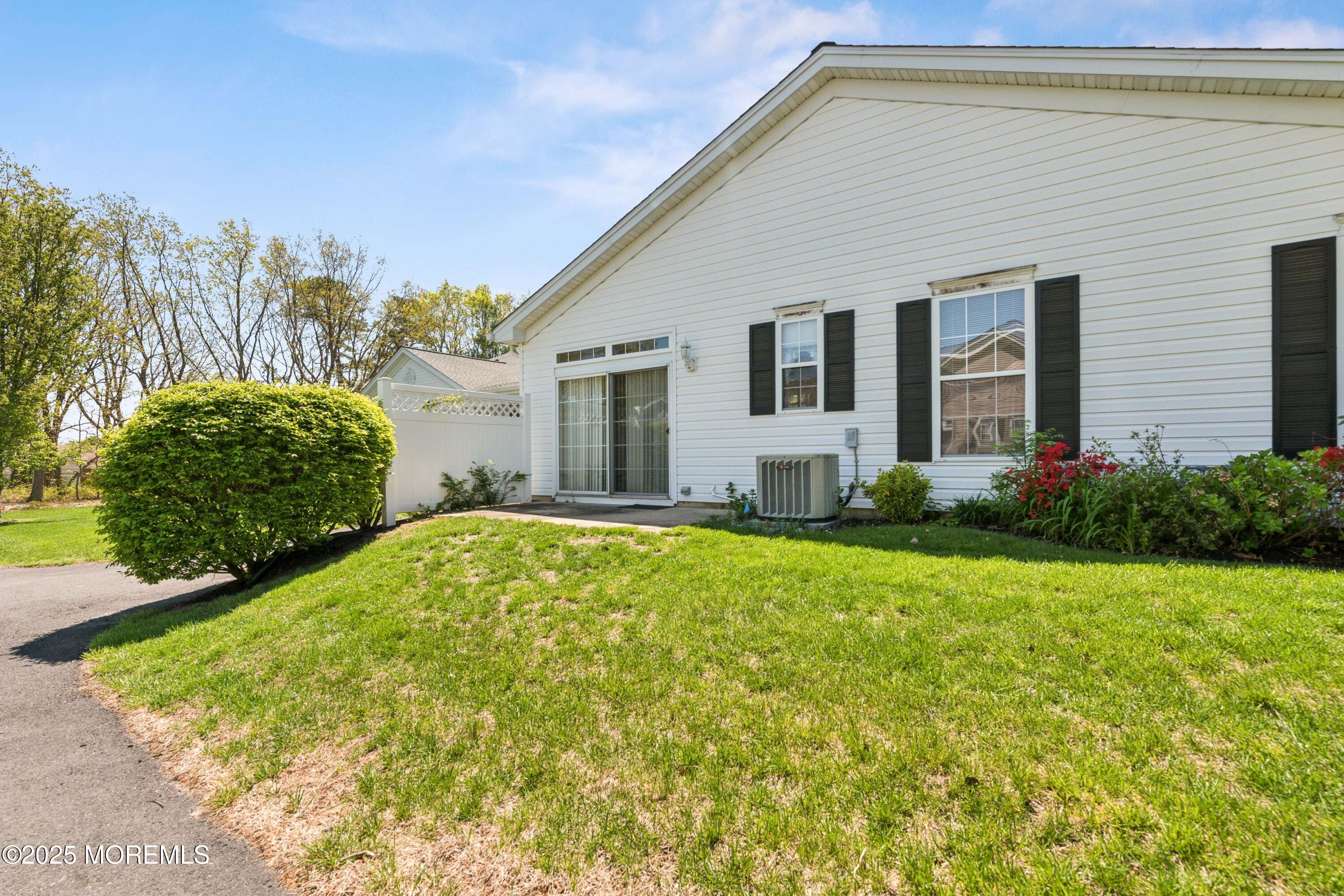 27 Greylawn Drive, Lakewood, New Jersey image 3