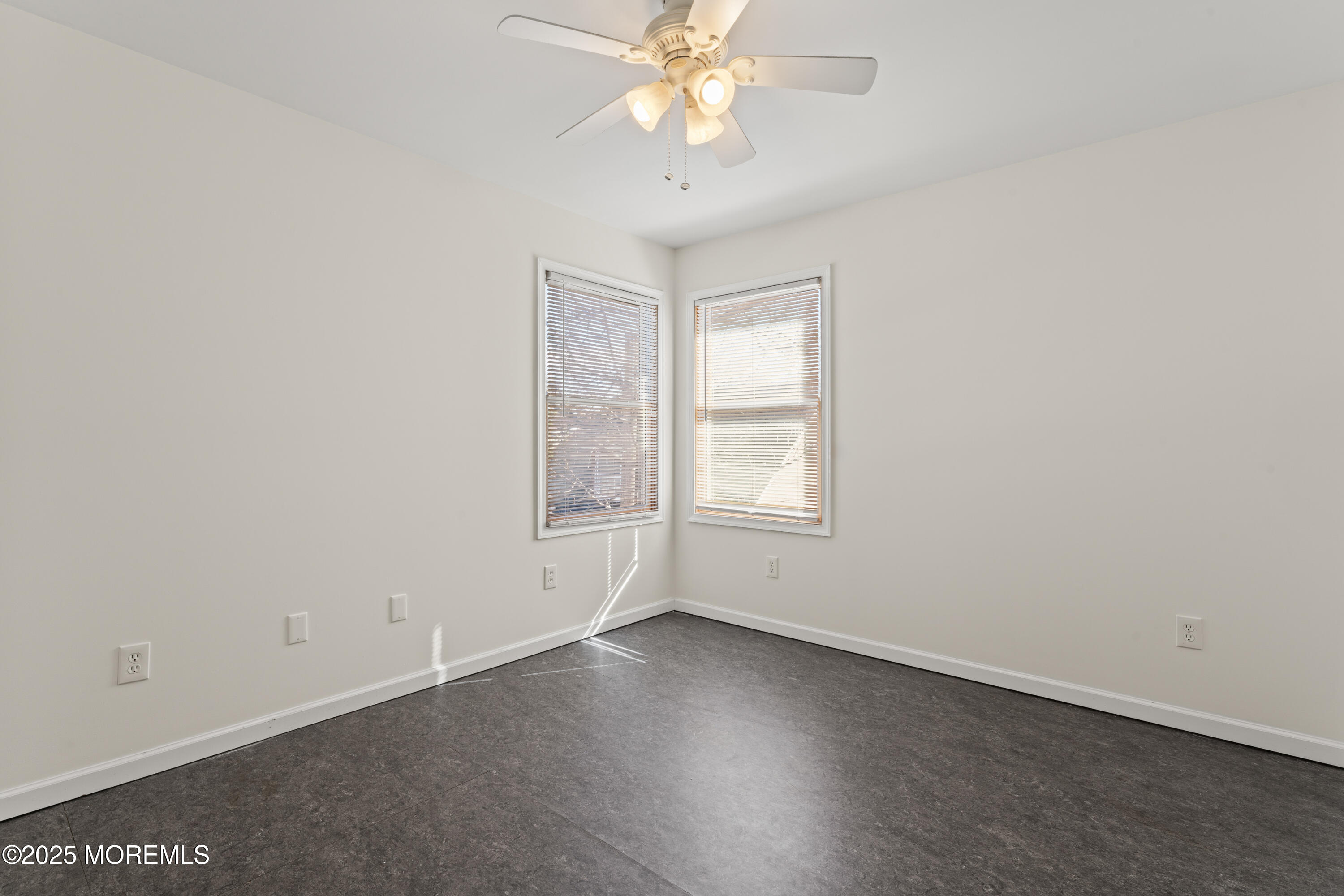15 Cottage Place, Keansburg, New Jersey image 14